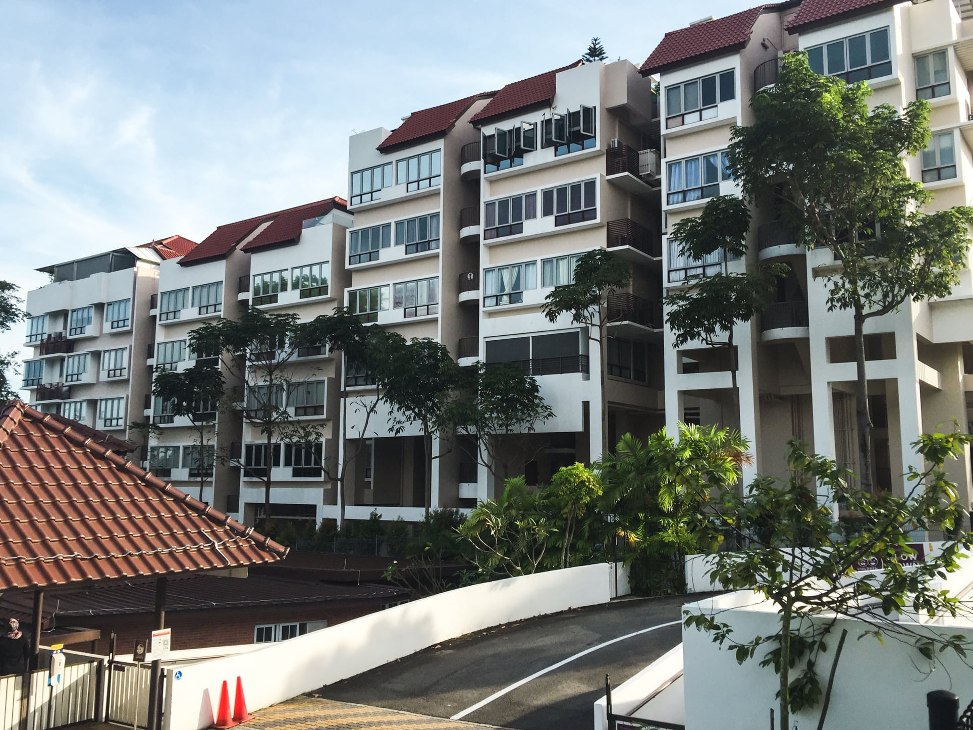 jalan loyang besar condo riz haven