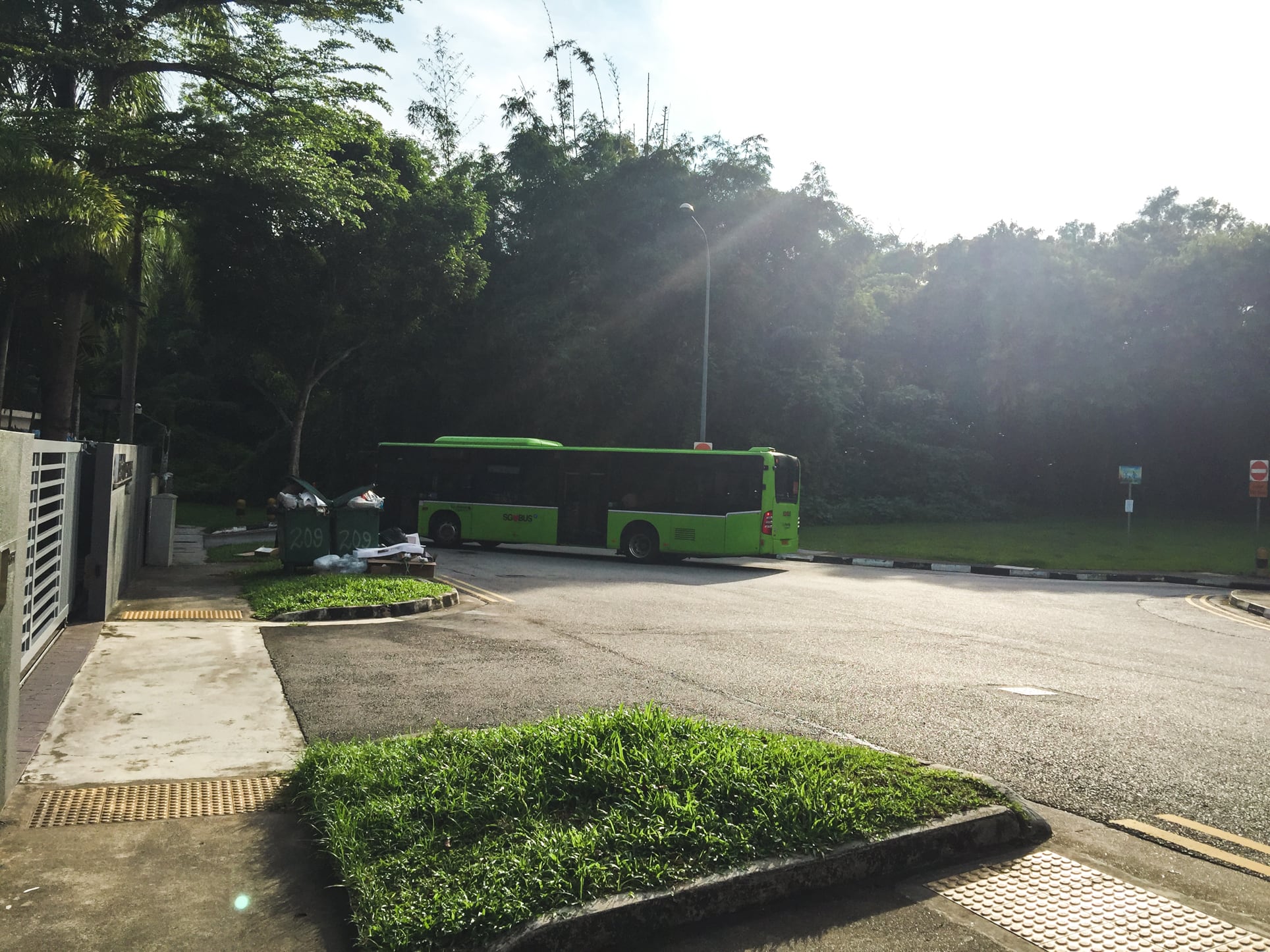 jalan loyang besar road