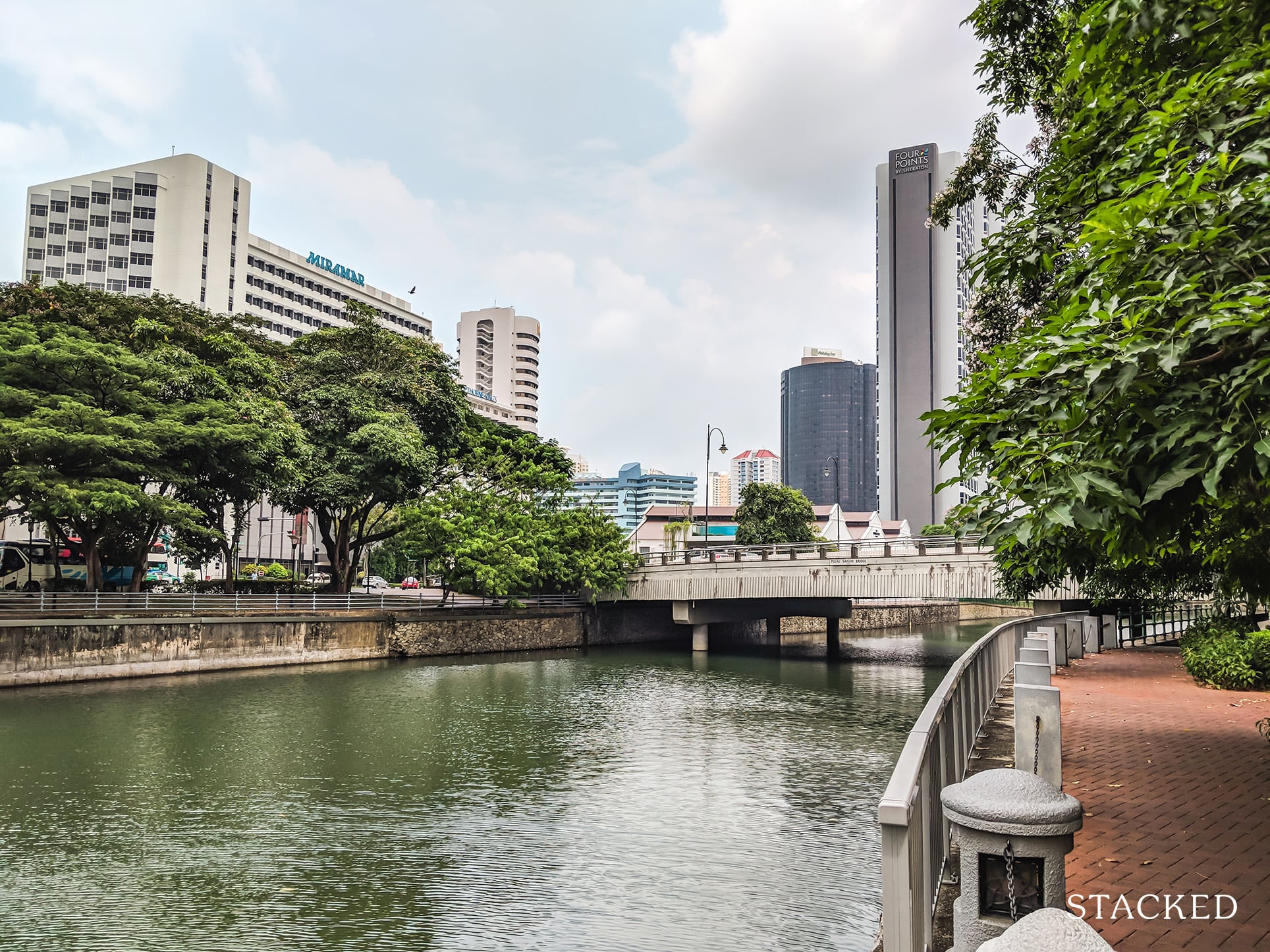 Centennia Suites Condo Singapore River