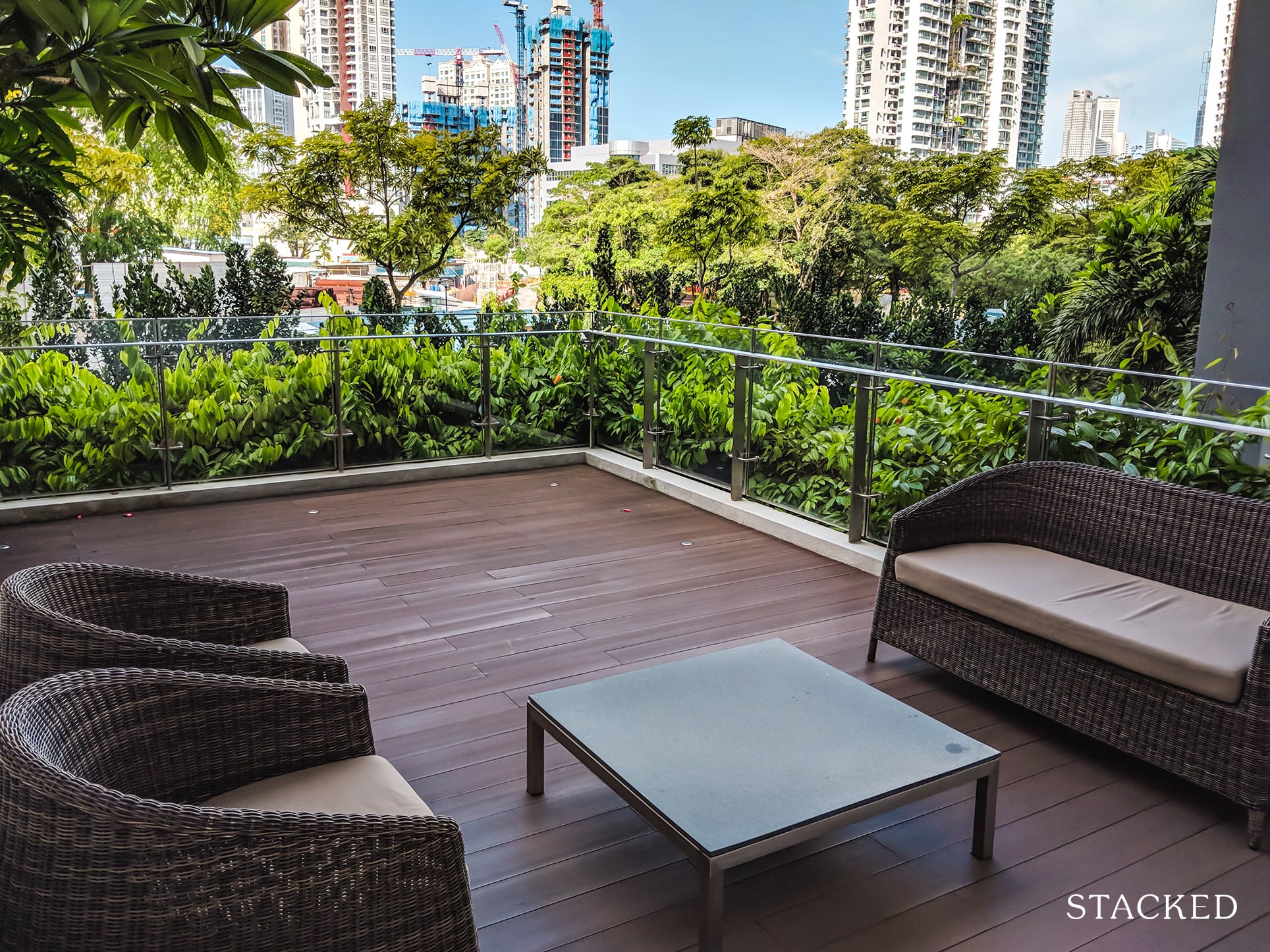 Centennia Suites Condo outdoor seating 