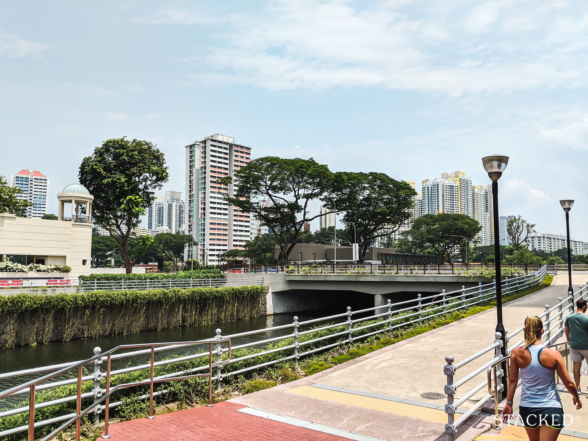 Centennia Suites Condo Singapore River