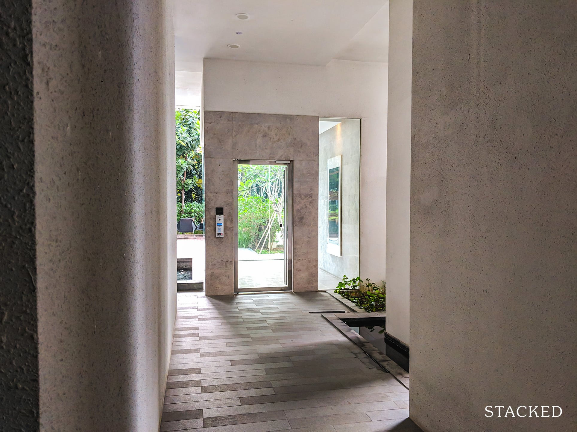 Centennia Suites Condo lobby