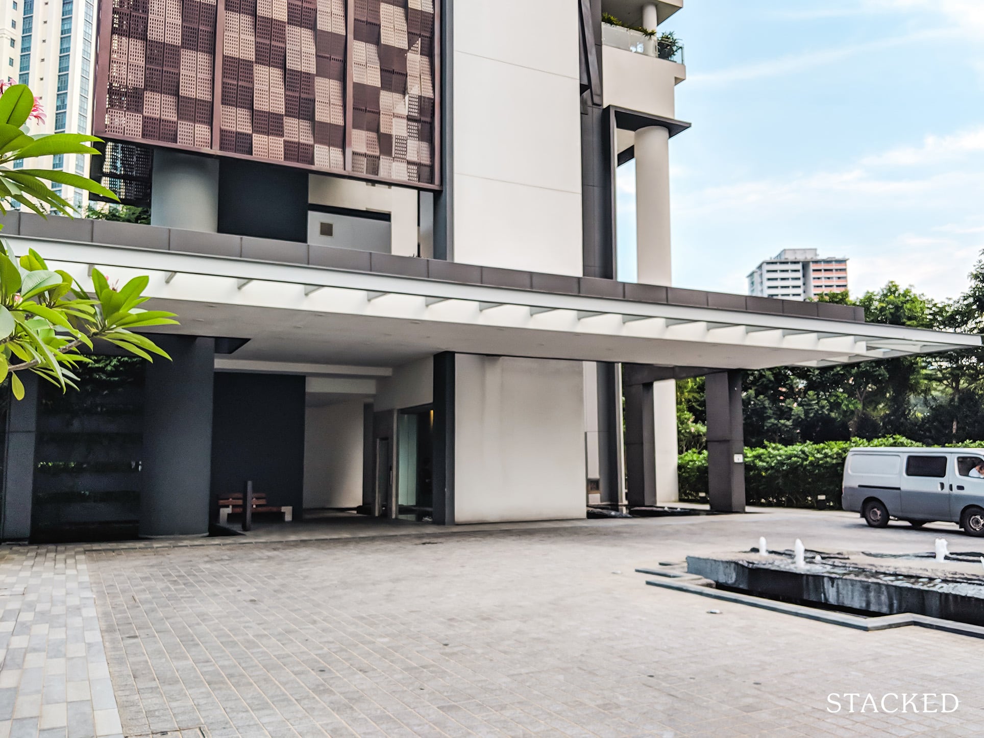 Centennia Suites Condo entrance