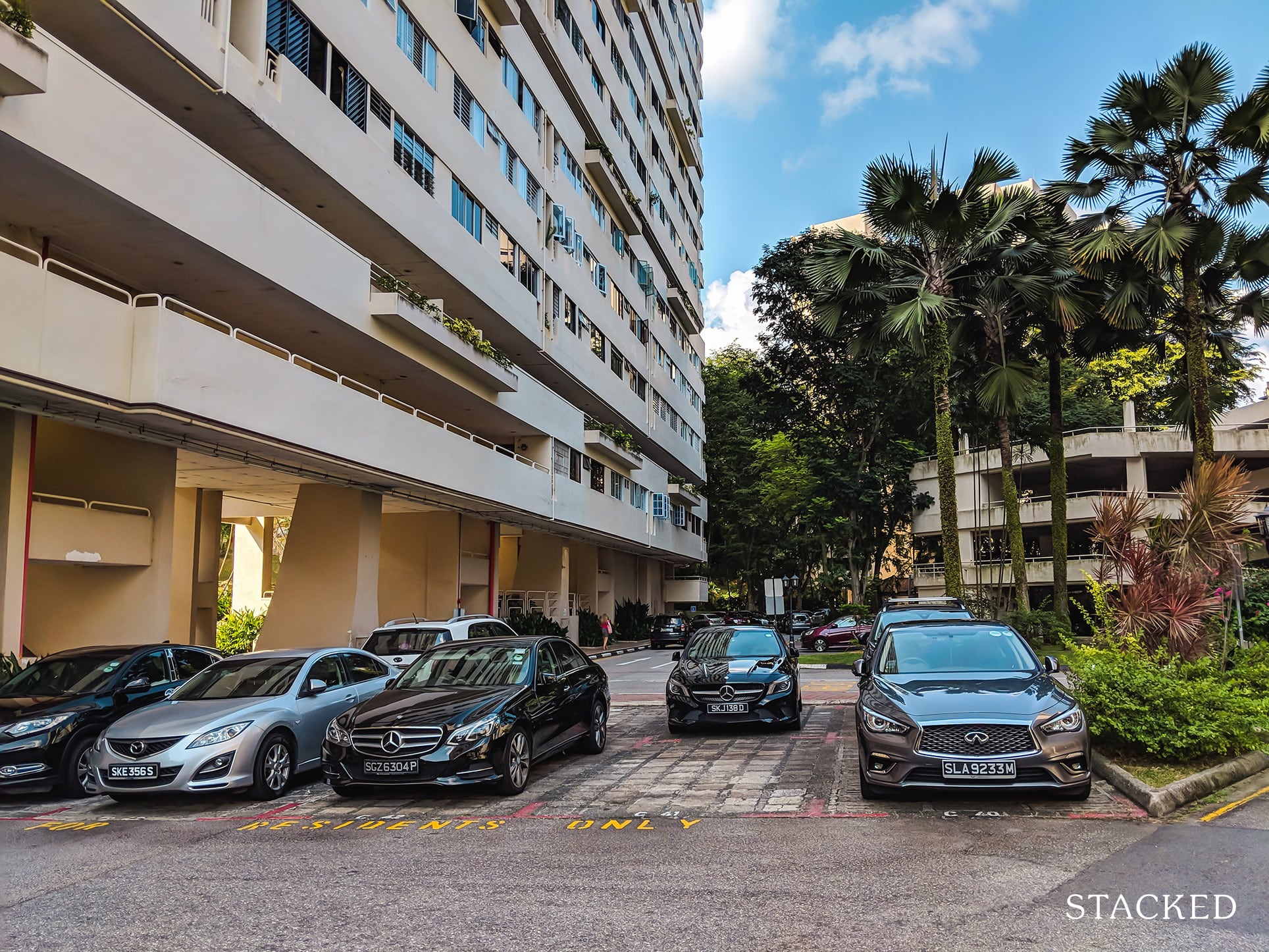 Pandan Valley parking 