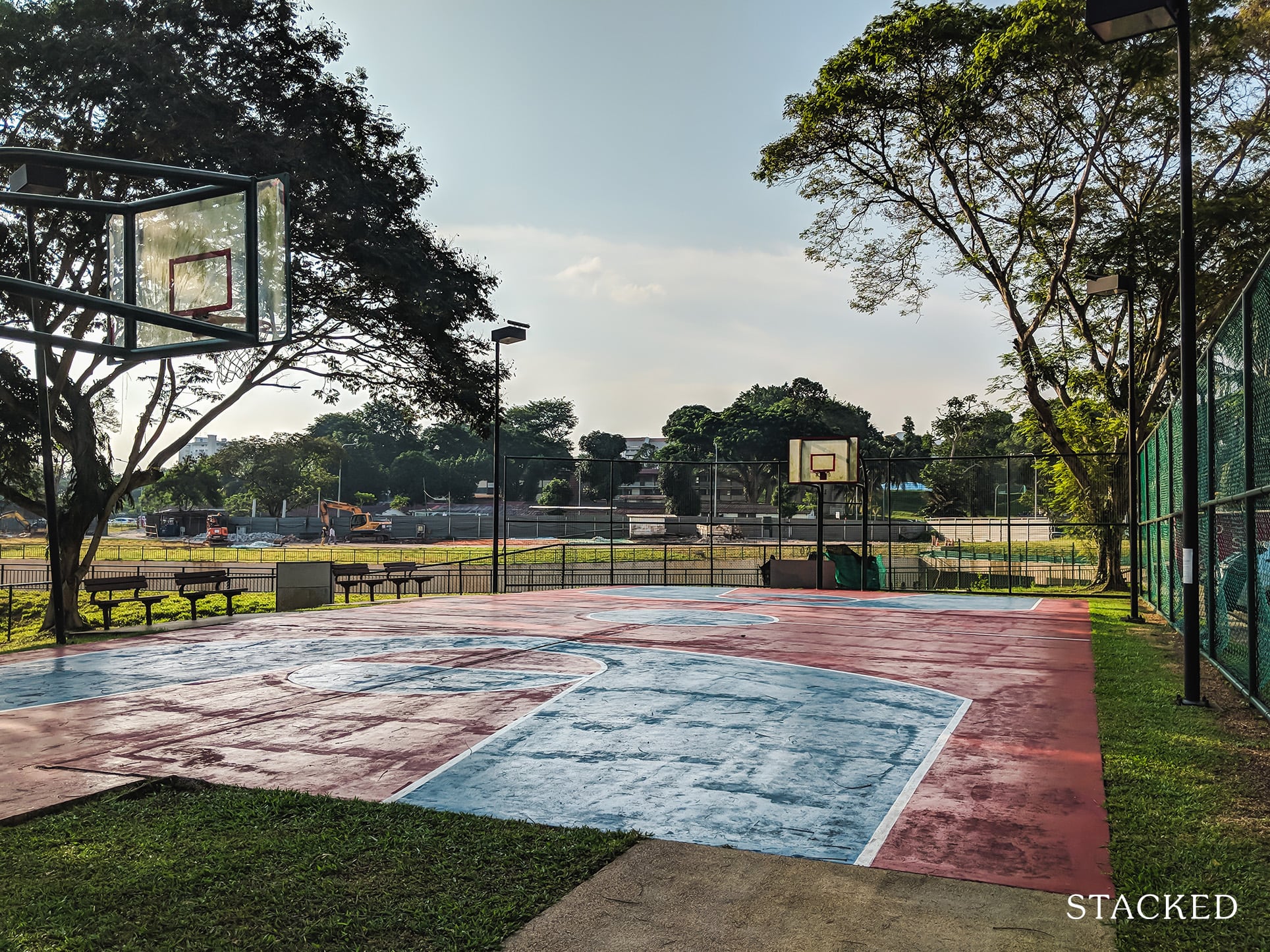 Pine Grove Condo basketball court 