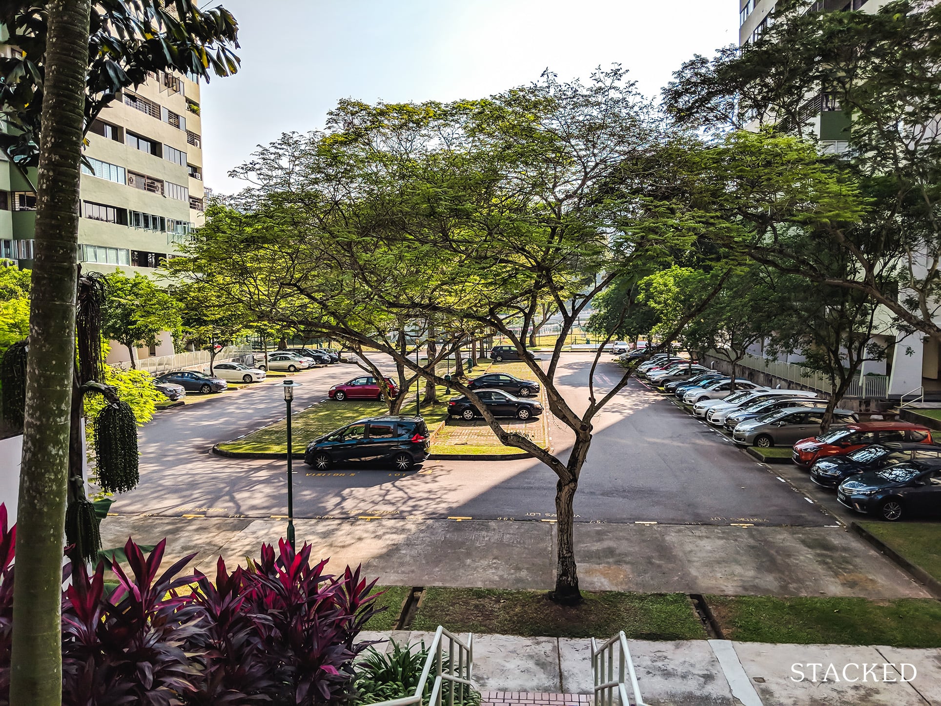 Pine Grove Condo carpark 