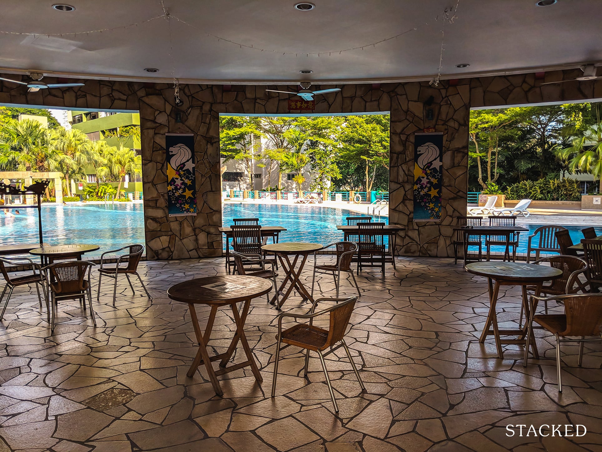 Pine Grove Condo seating area