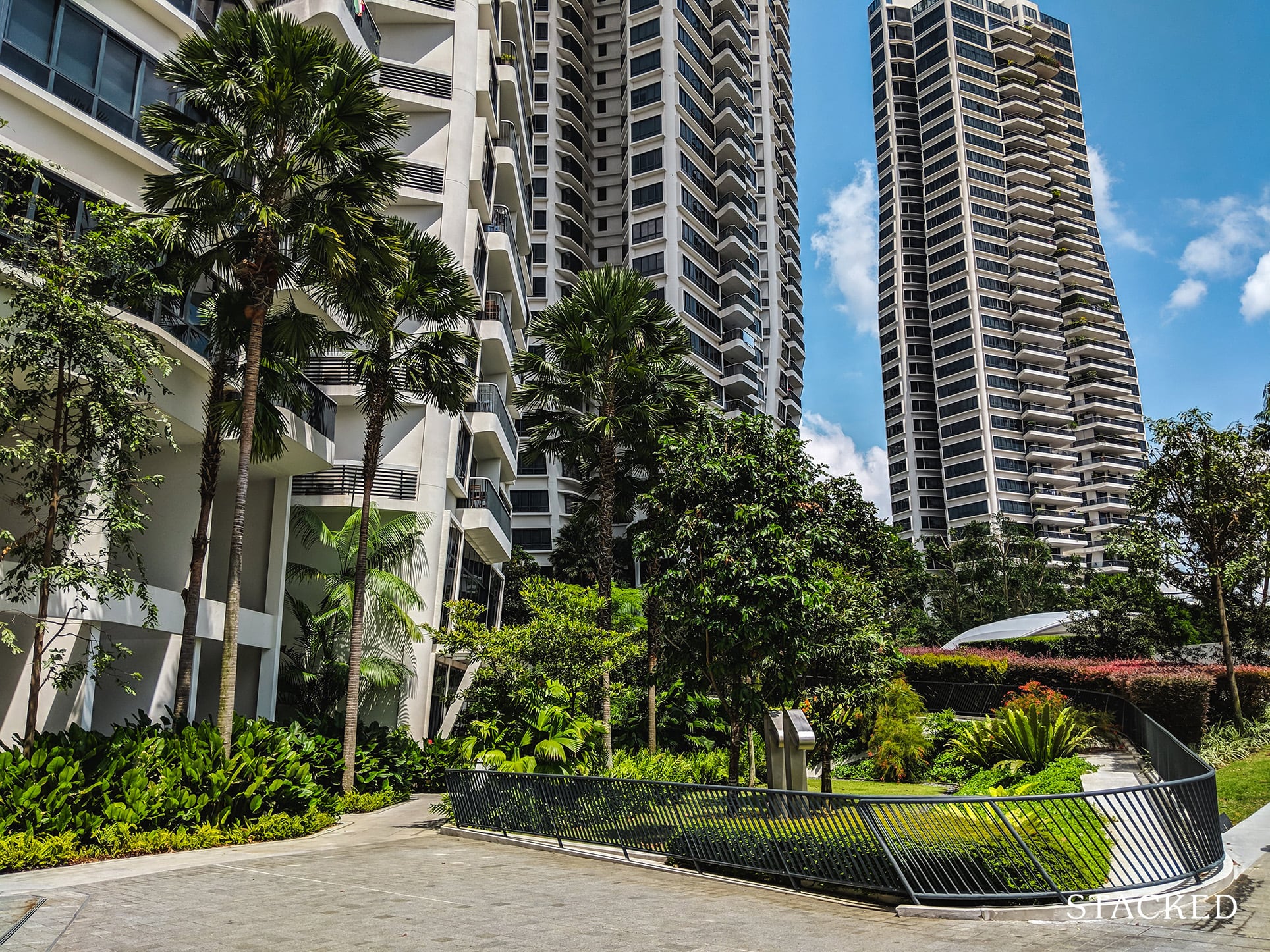 D Leedon  Condo block