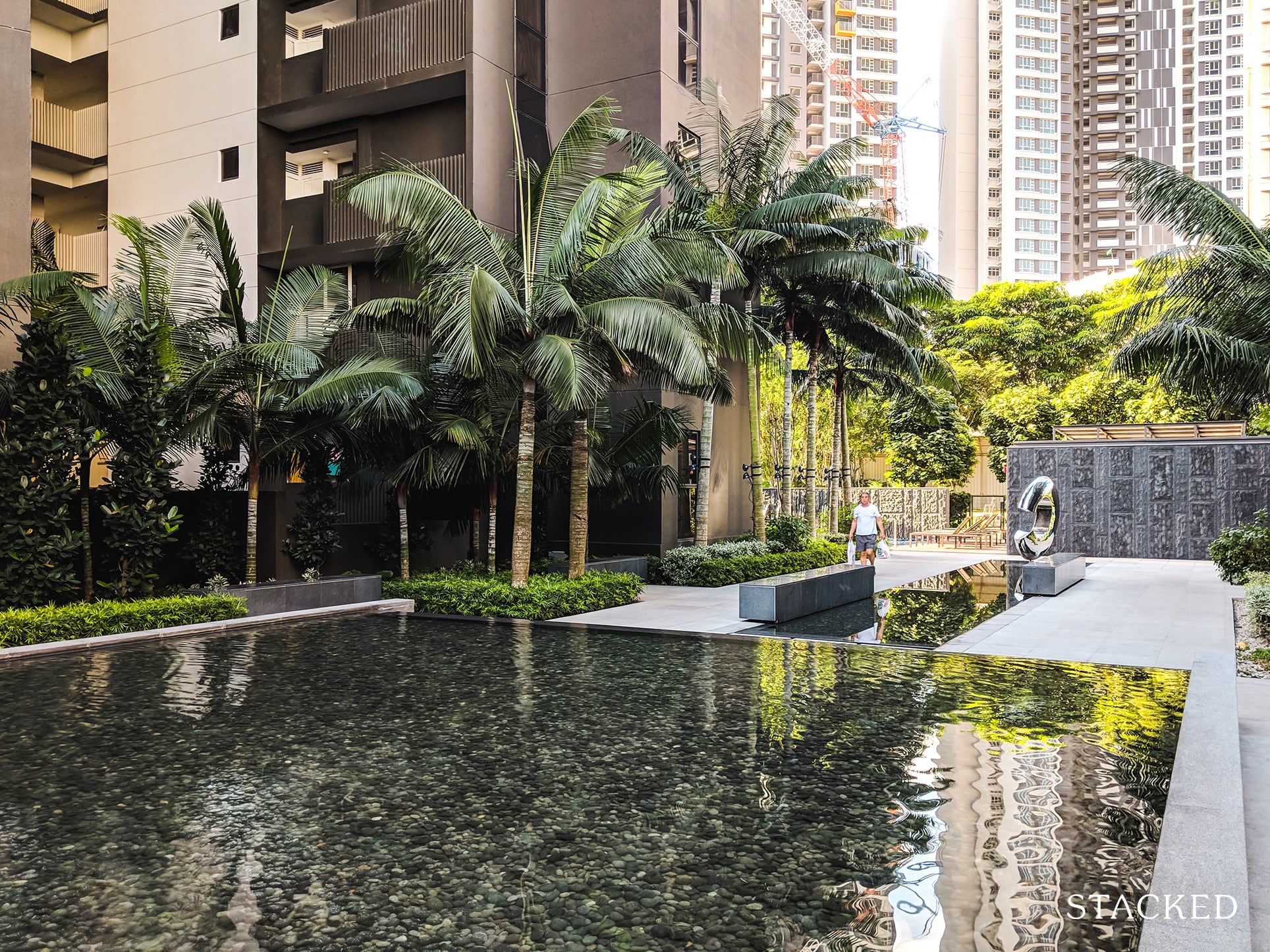 Commonwealth Towers courtyard