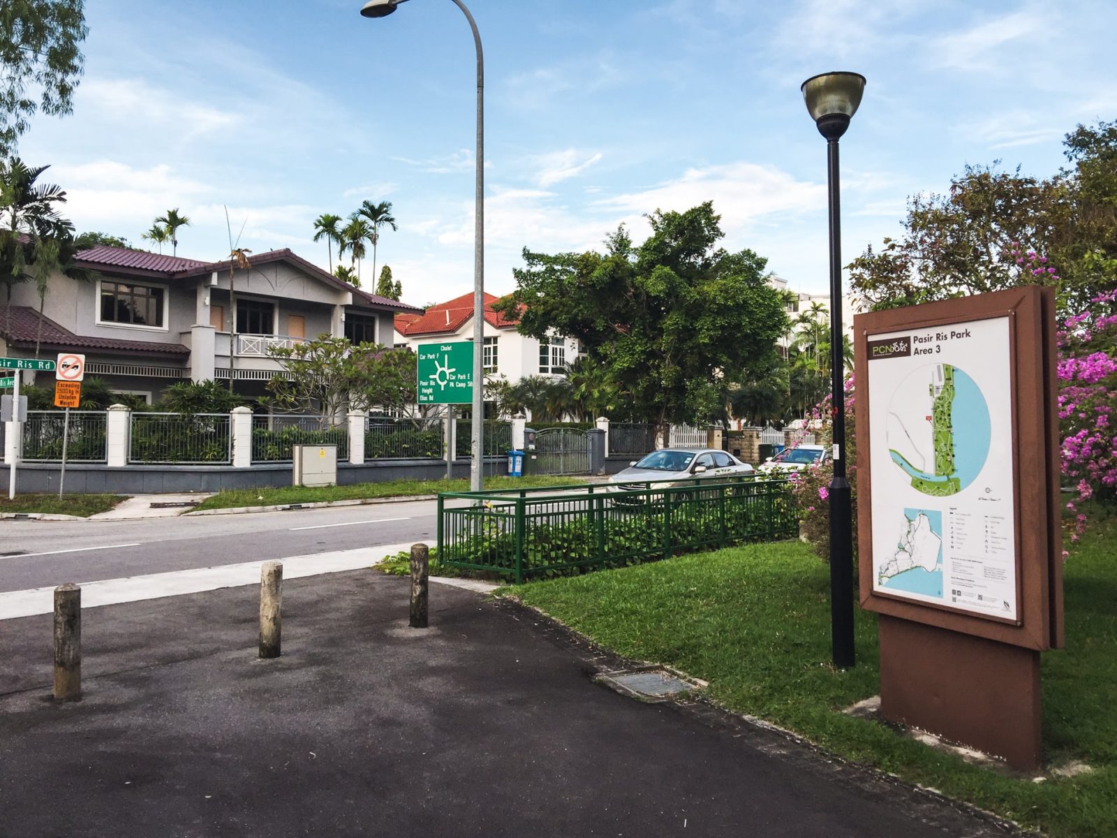 An Early Morning Tour Of Pasir Ris: Landed Houses By The Beach Under $2.9 Million