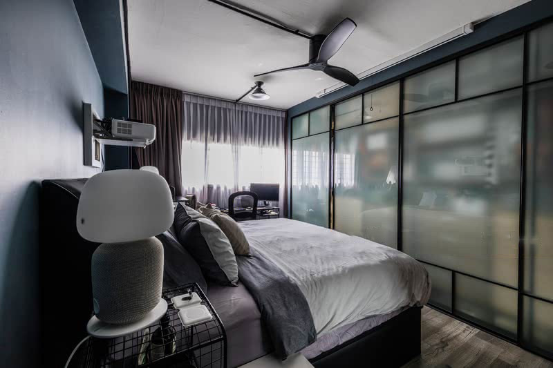 72 Marine Drive 3