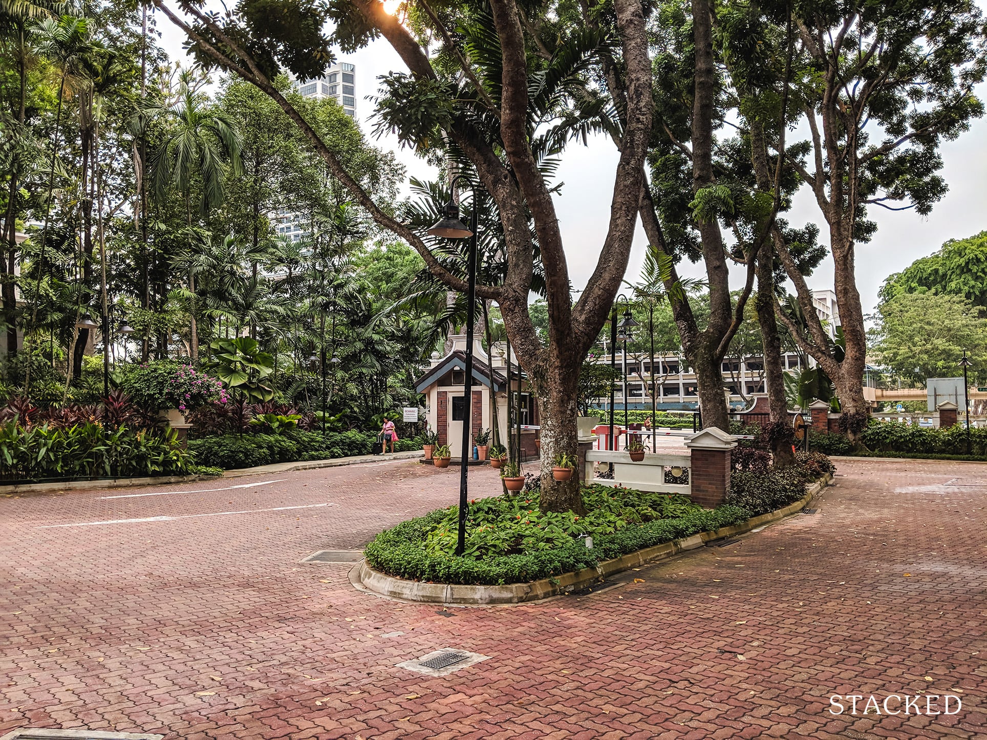 Gallop Gables Condo entrance