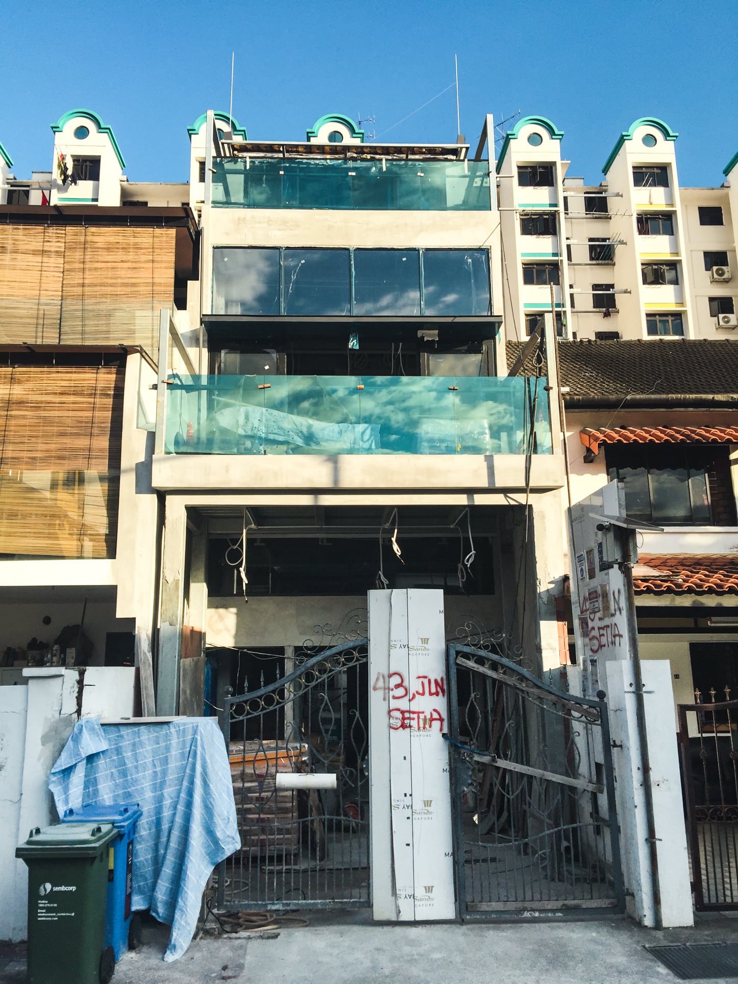 macpherson garden estate building