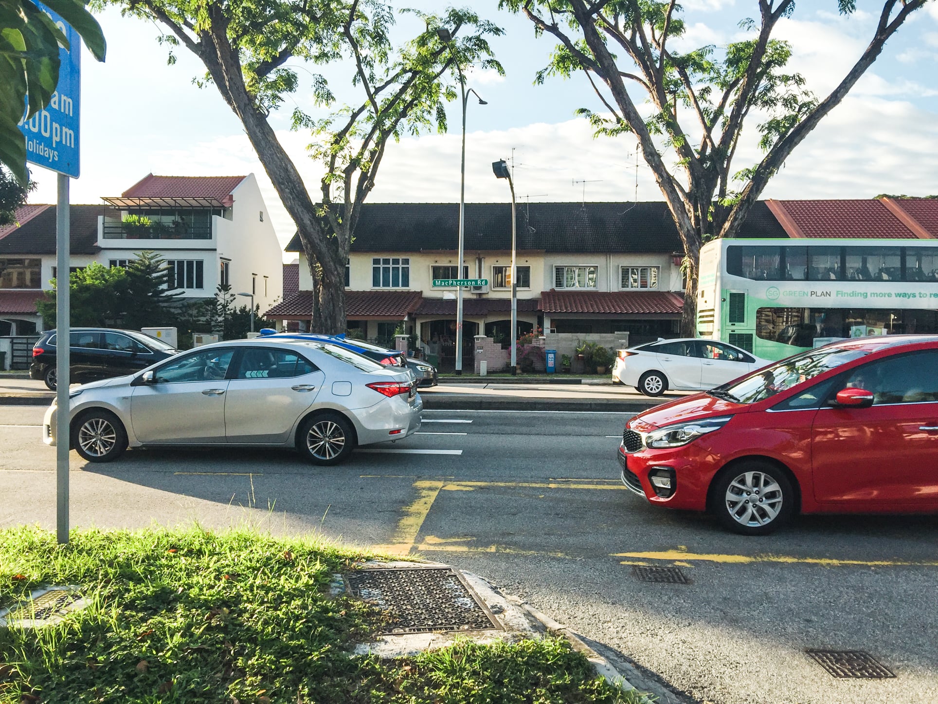 macpherson garden estate traffic