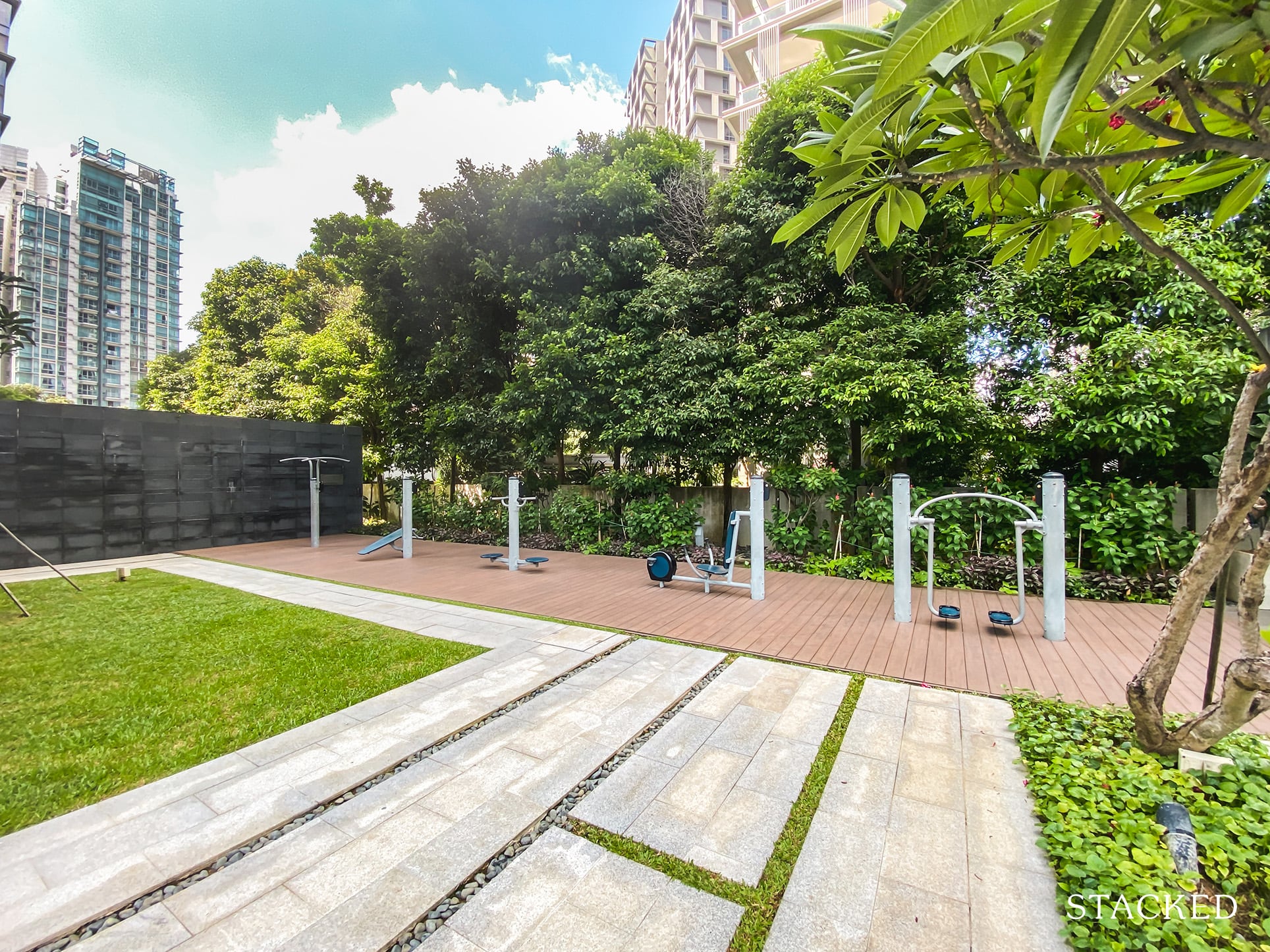 Paterson Suites outdoor fitness station