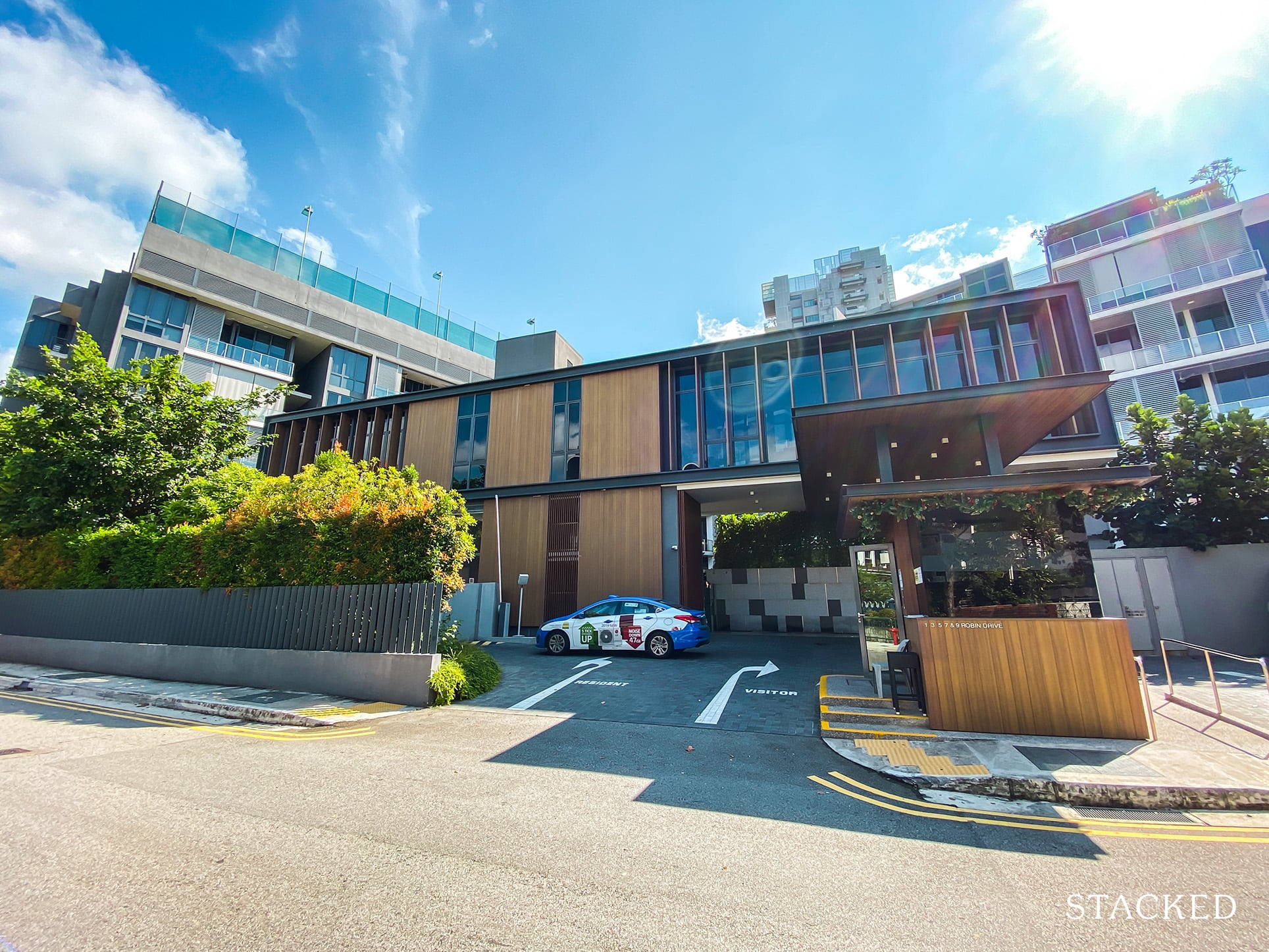 Robin Residences entrance