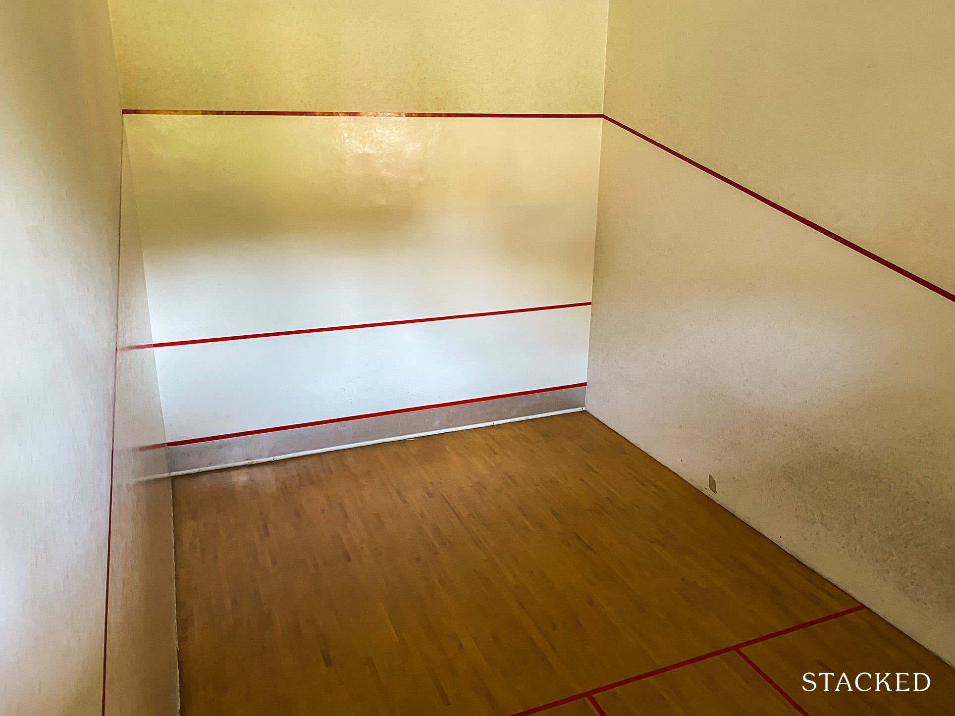 Maplewoods Condo squash court