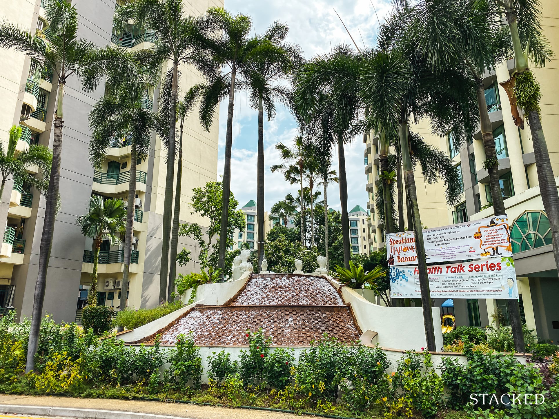 Signature Park fountain