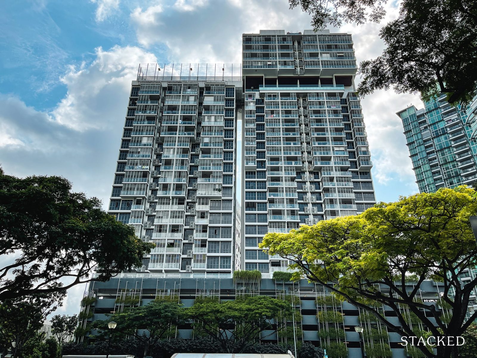 The Curious Case Of Seahill: Good Rental Yield But Poor Resale Performance