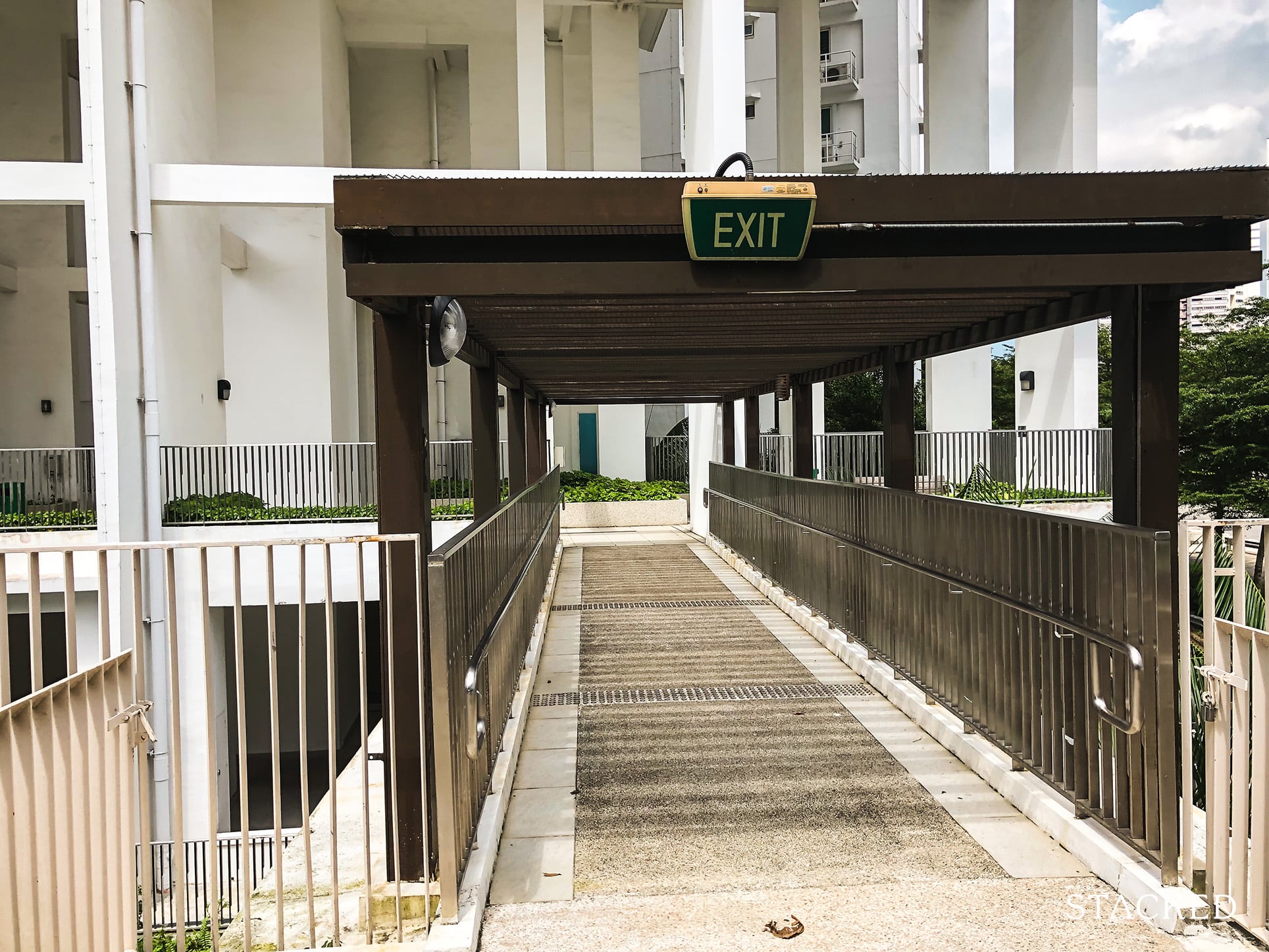 Skyline @ Bukit Batok Common Area linkway