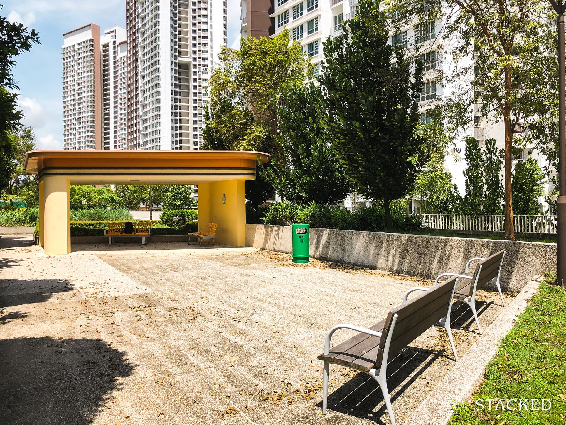 Skyline @ Bukit Batok Rooftop Garden Seating Area Sheltered