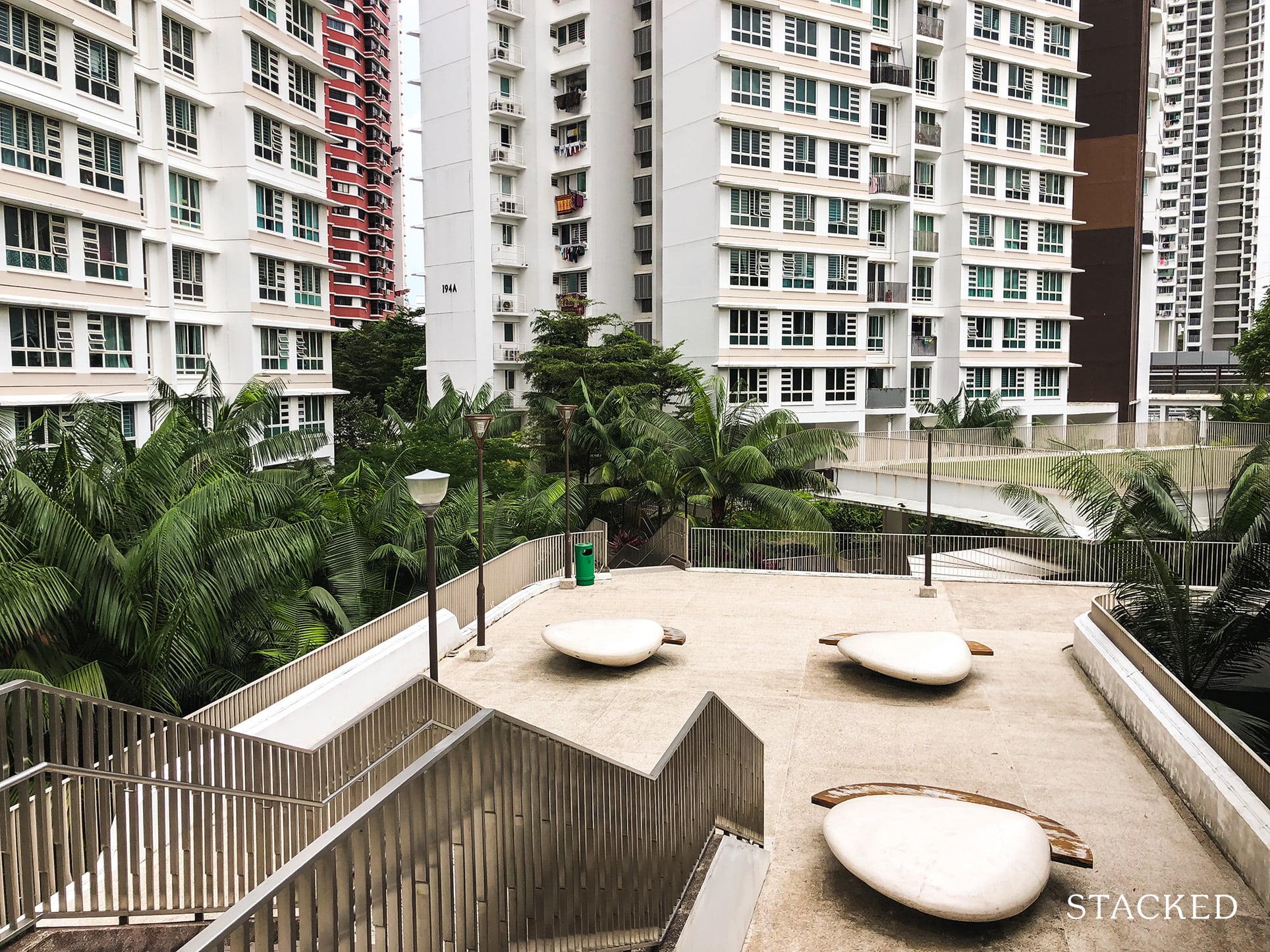 Skyline @ Bukit Batok Rooftop Garden Seating Area