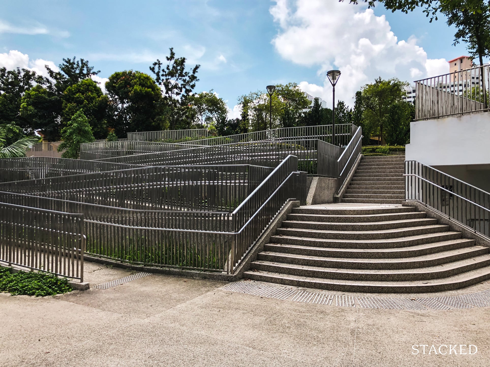 Skyline @ Bukit Batok 29 Stairs