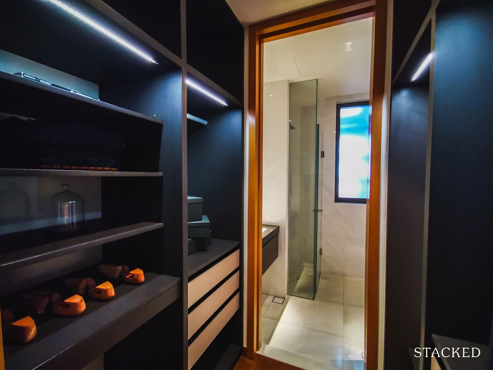 Marina One Residences 1 bedroom wardrobe