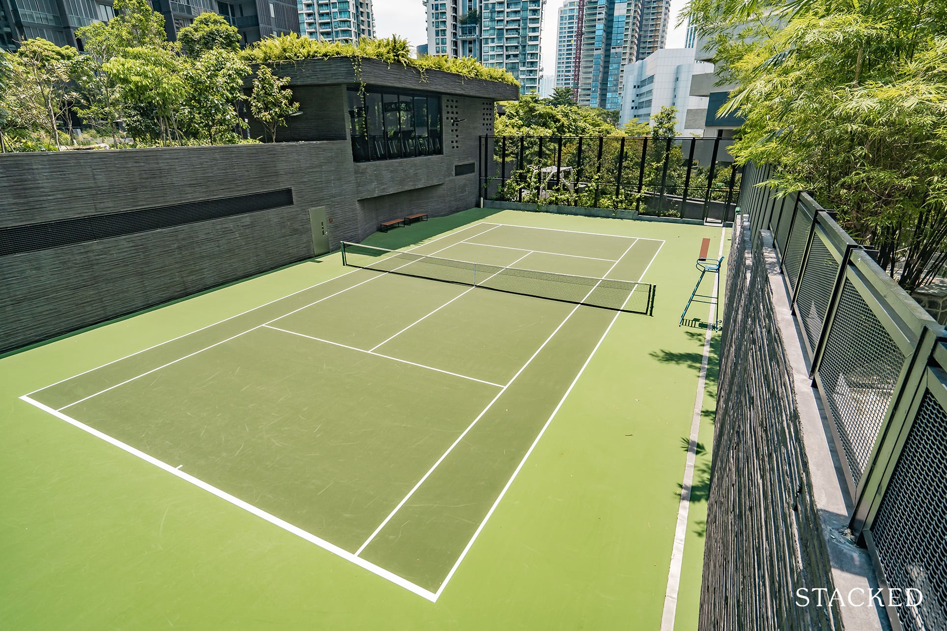 martin modern condo tennis court