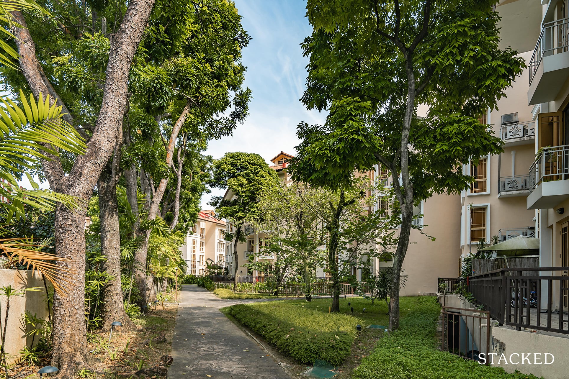 villa marina pathway