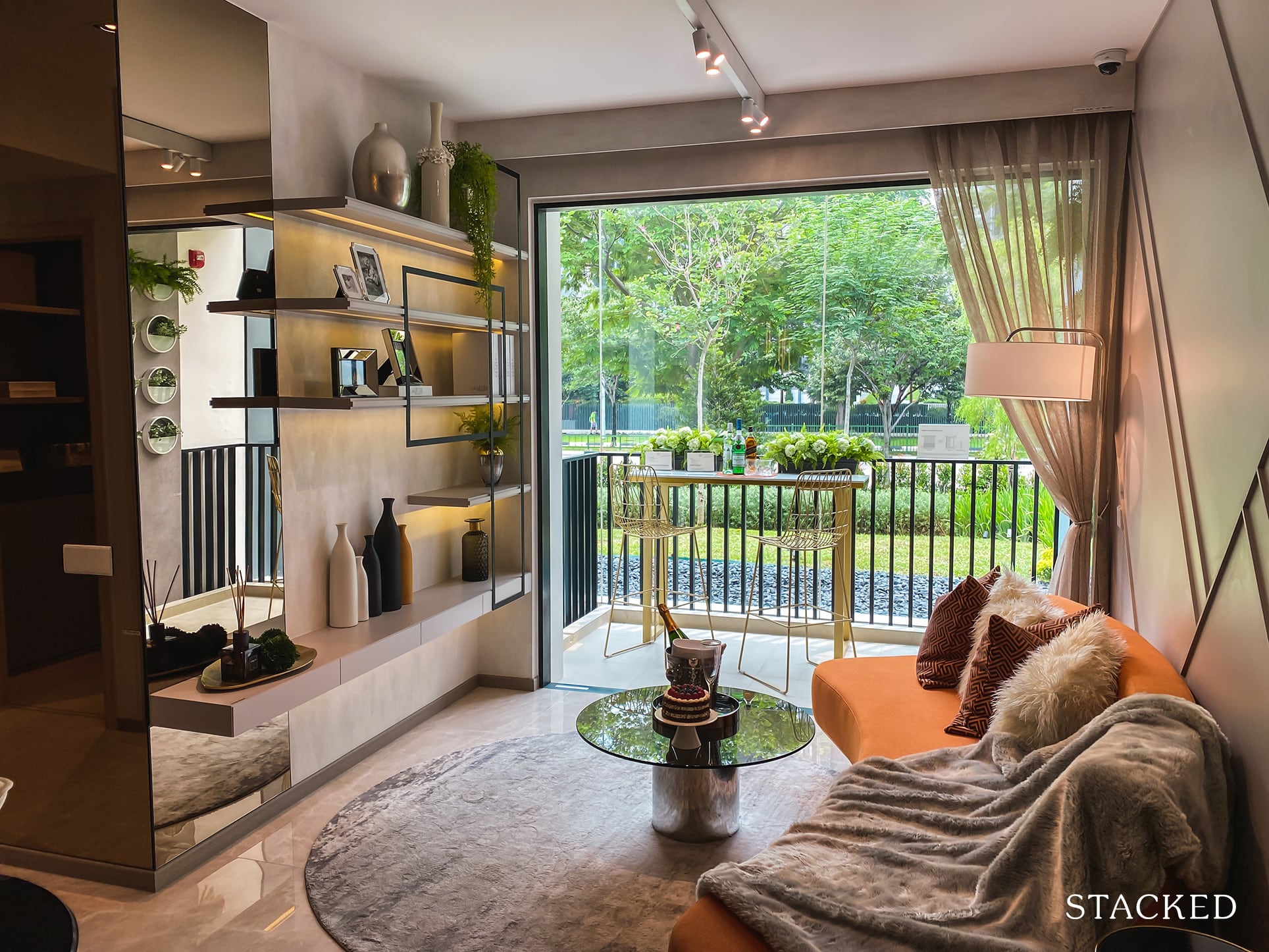 Sengkang Grand Residences 3 bedroom premium flexi living area