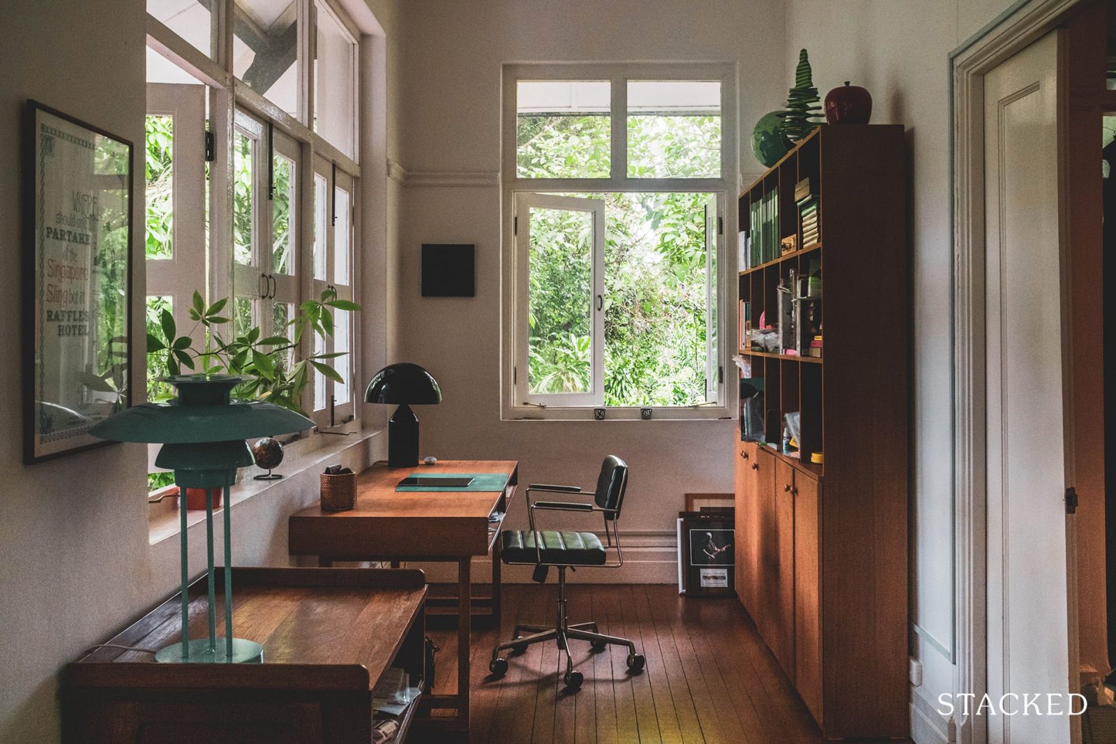 Living In A Contemporary Mid-Century Black-And-White Bungalow In Singapore