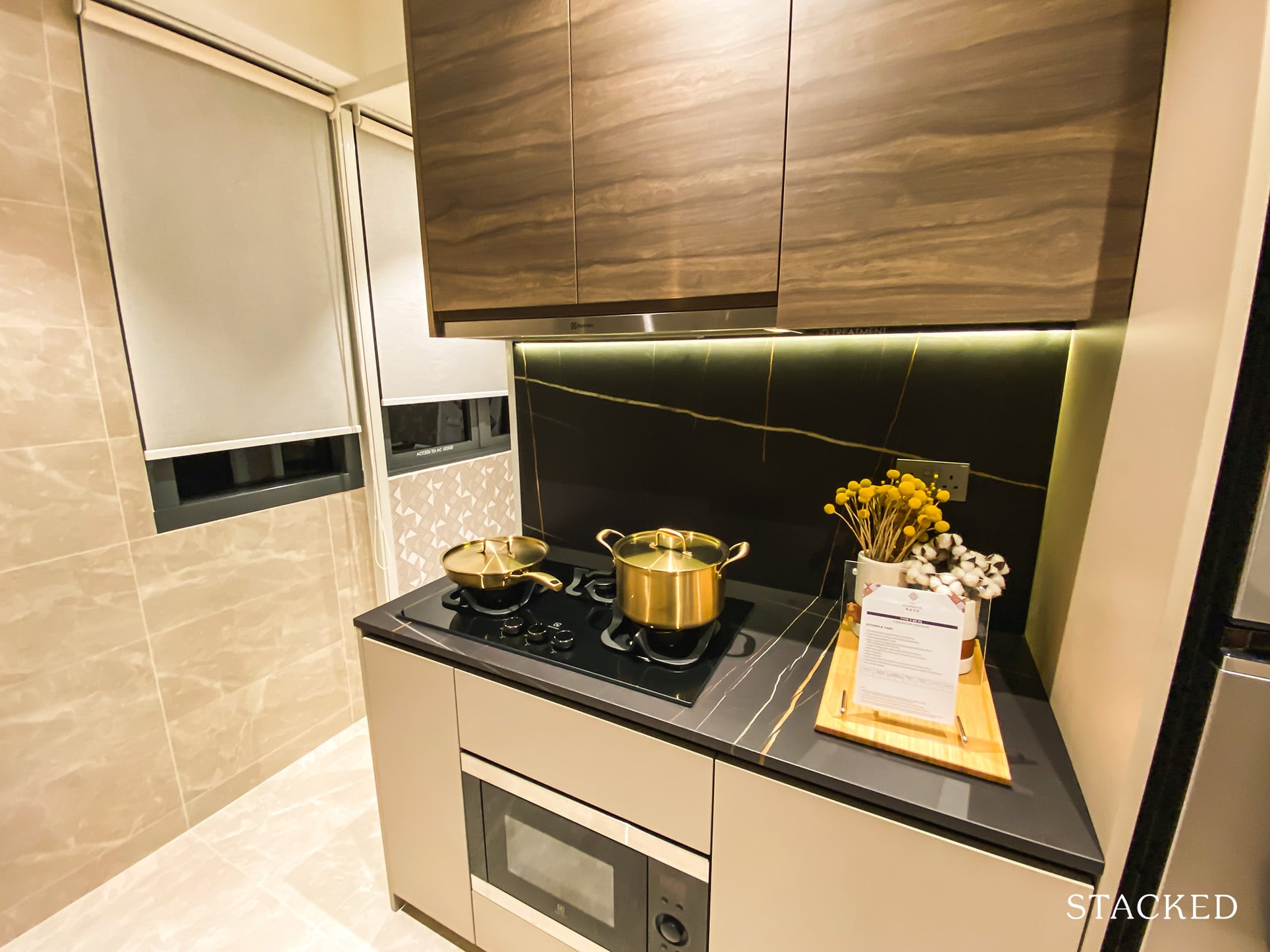 Parc Clematis 3 bedroom elegance kitchen stove counter