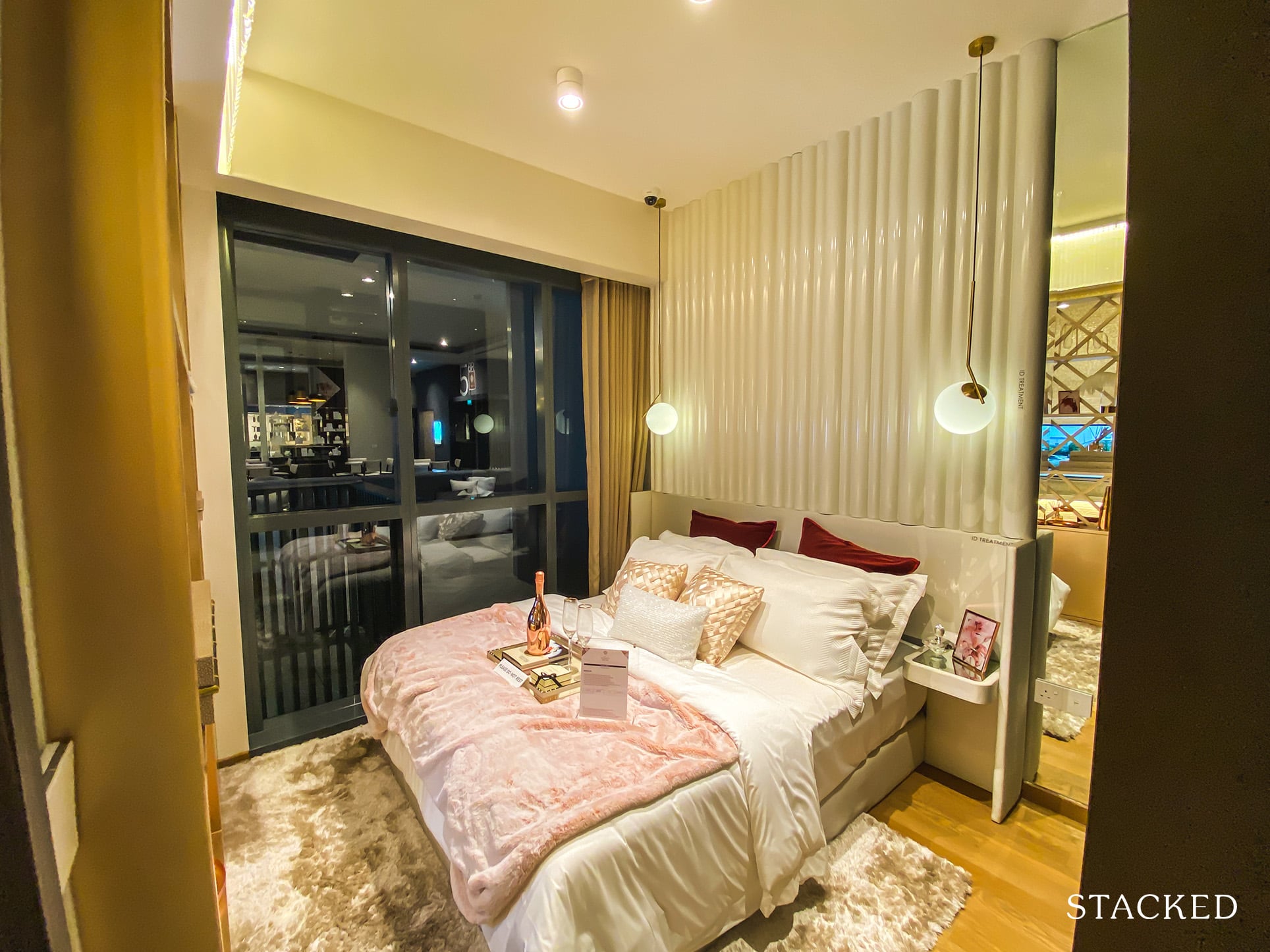 Parc Clematis 1 bedroom master bedroom