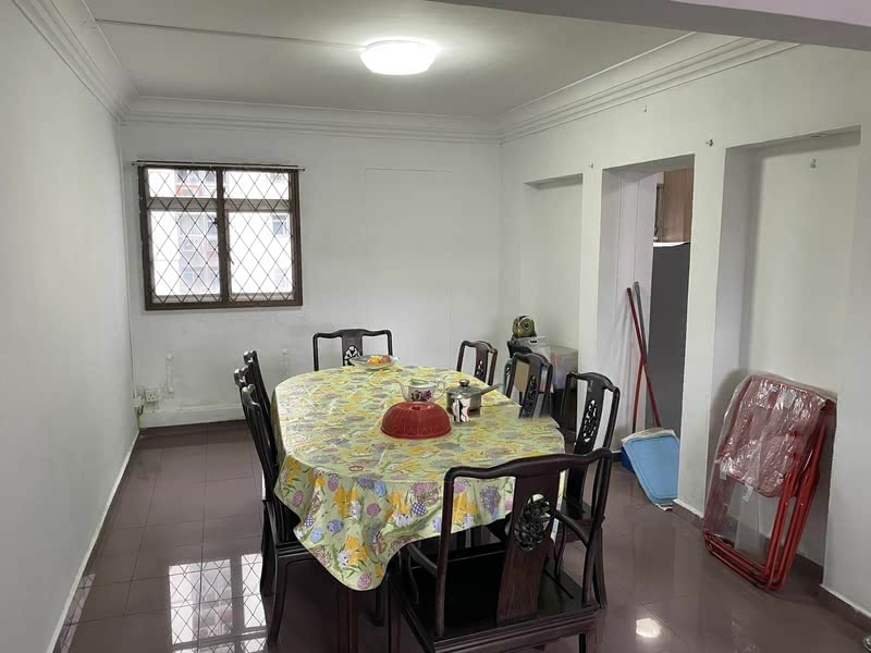 342 Woodlands Avenue 1 5