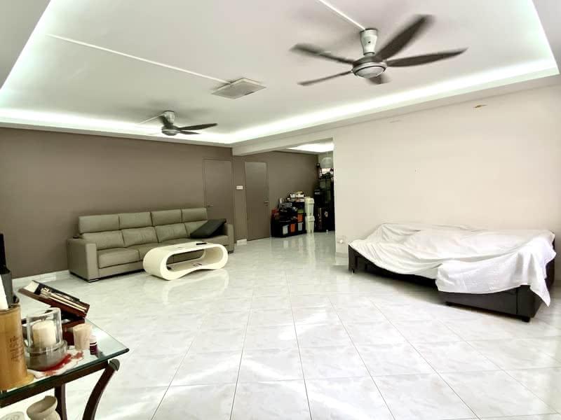 581 Pasir Ris Street 53 4