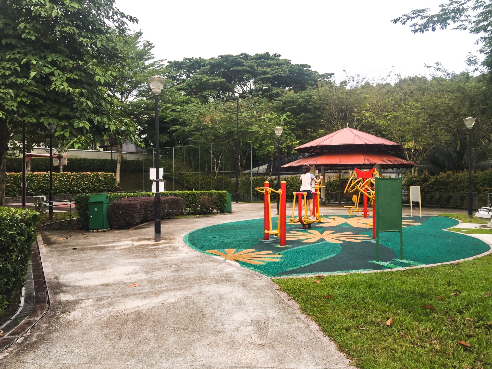 hillview garden estate playground