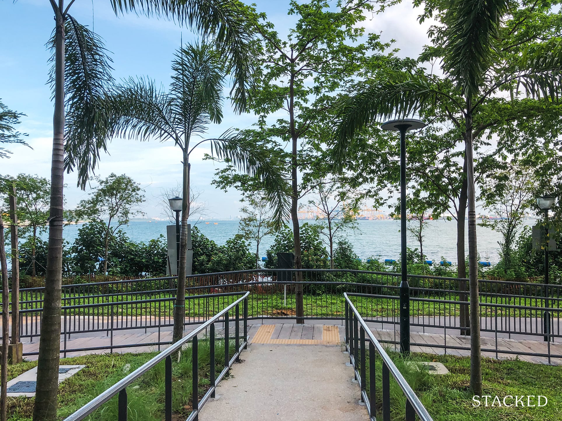 Waterfront ii Punggol Northshore 30 walkway seafront