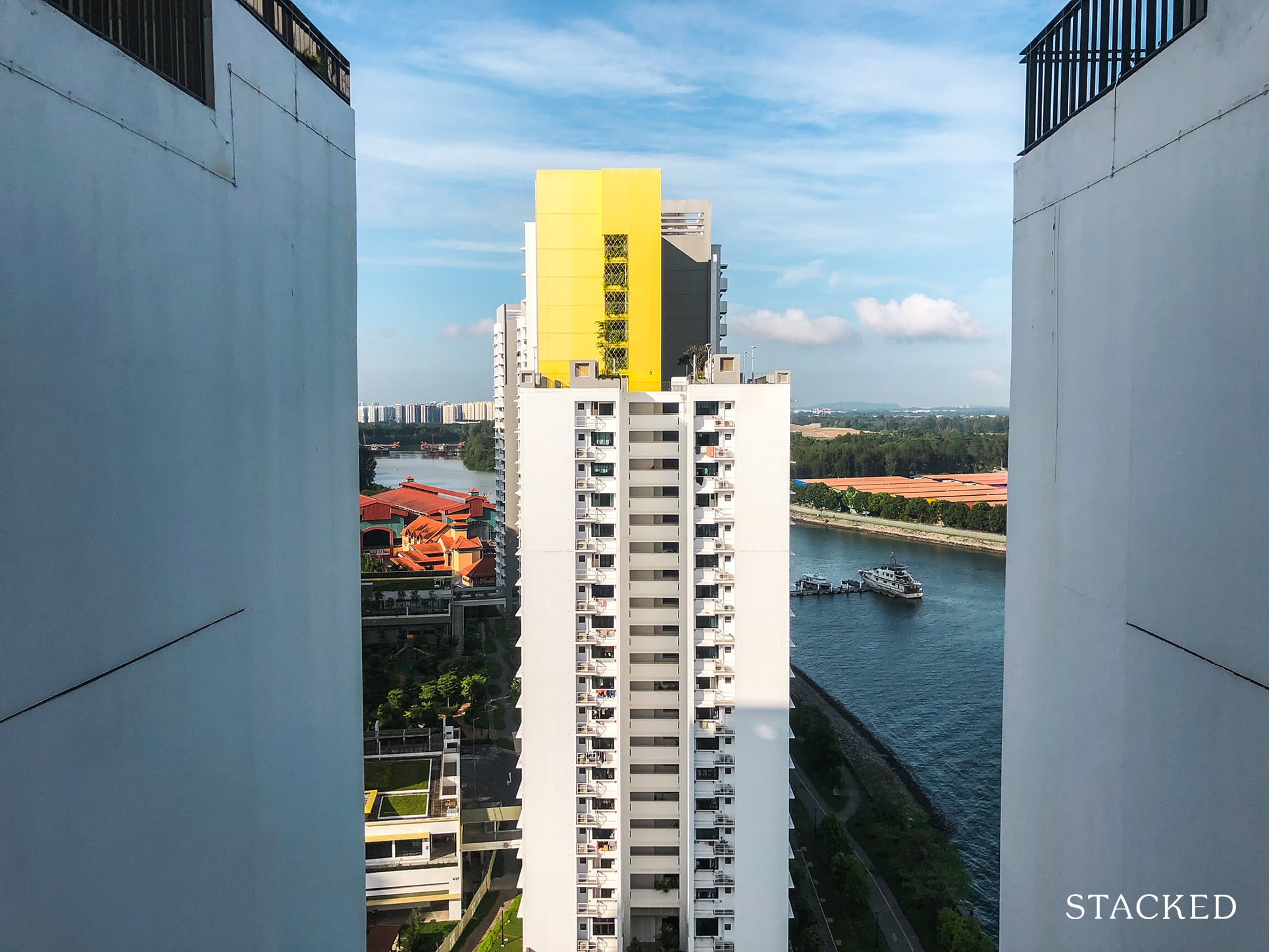 Waterfront ii Punggol Northshore 18 blocks near the sea