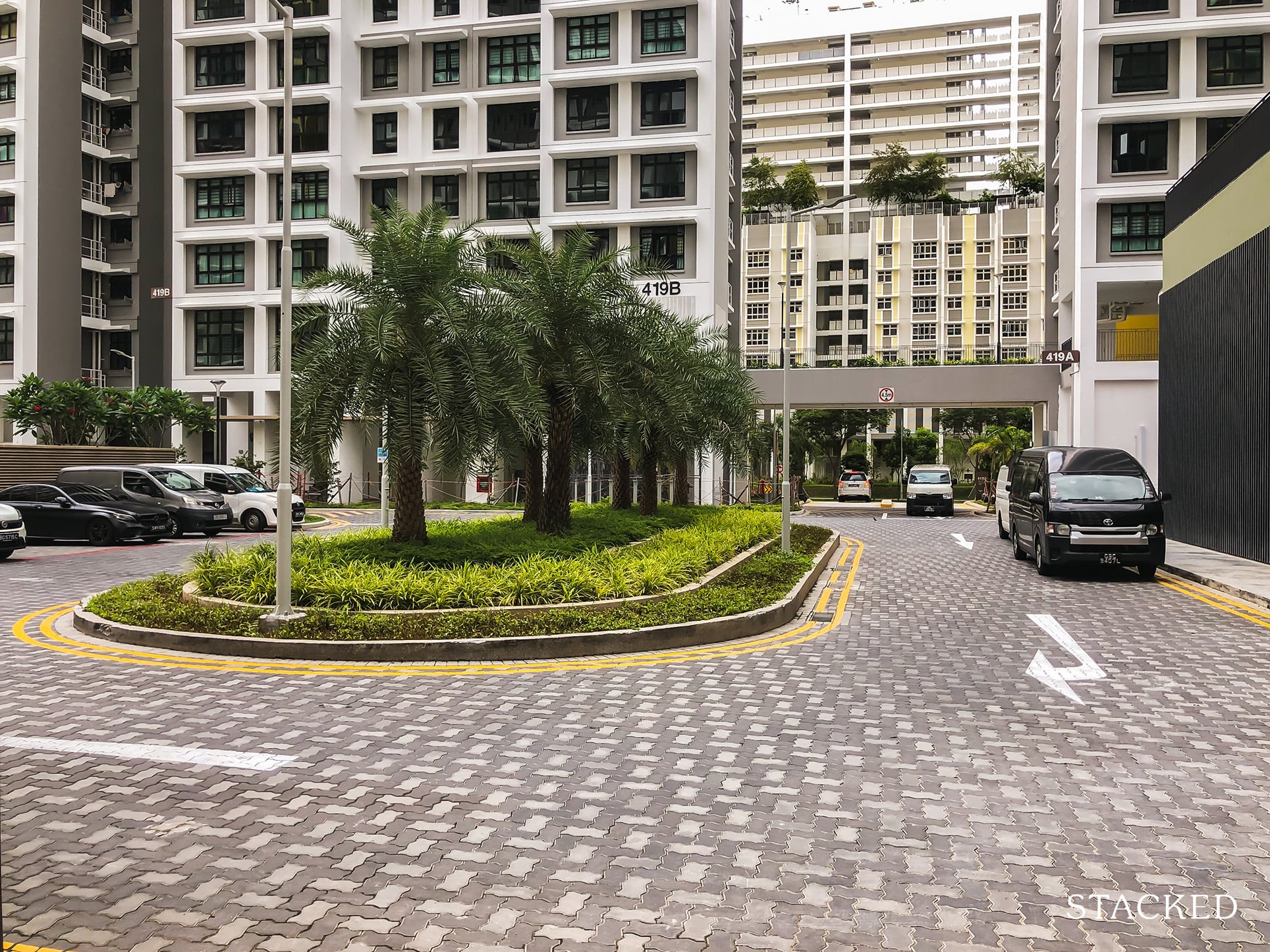 Waterfront ii Punggol Northshore 120 drop off driveway