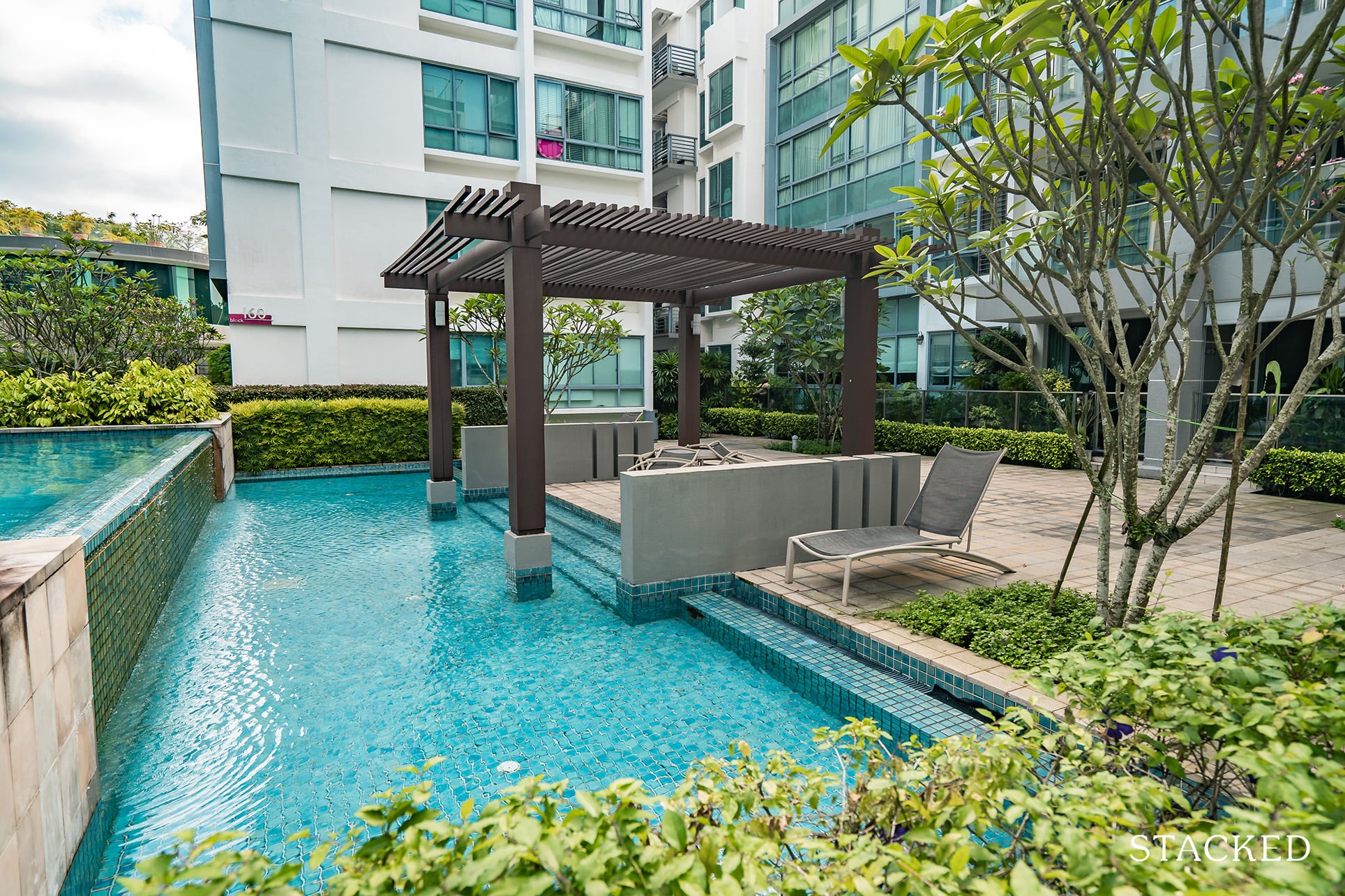 the sixth avenue residences small pool