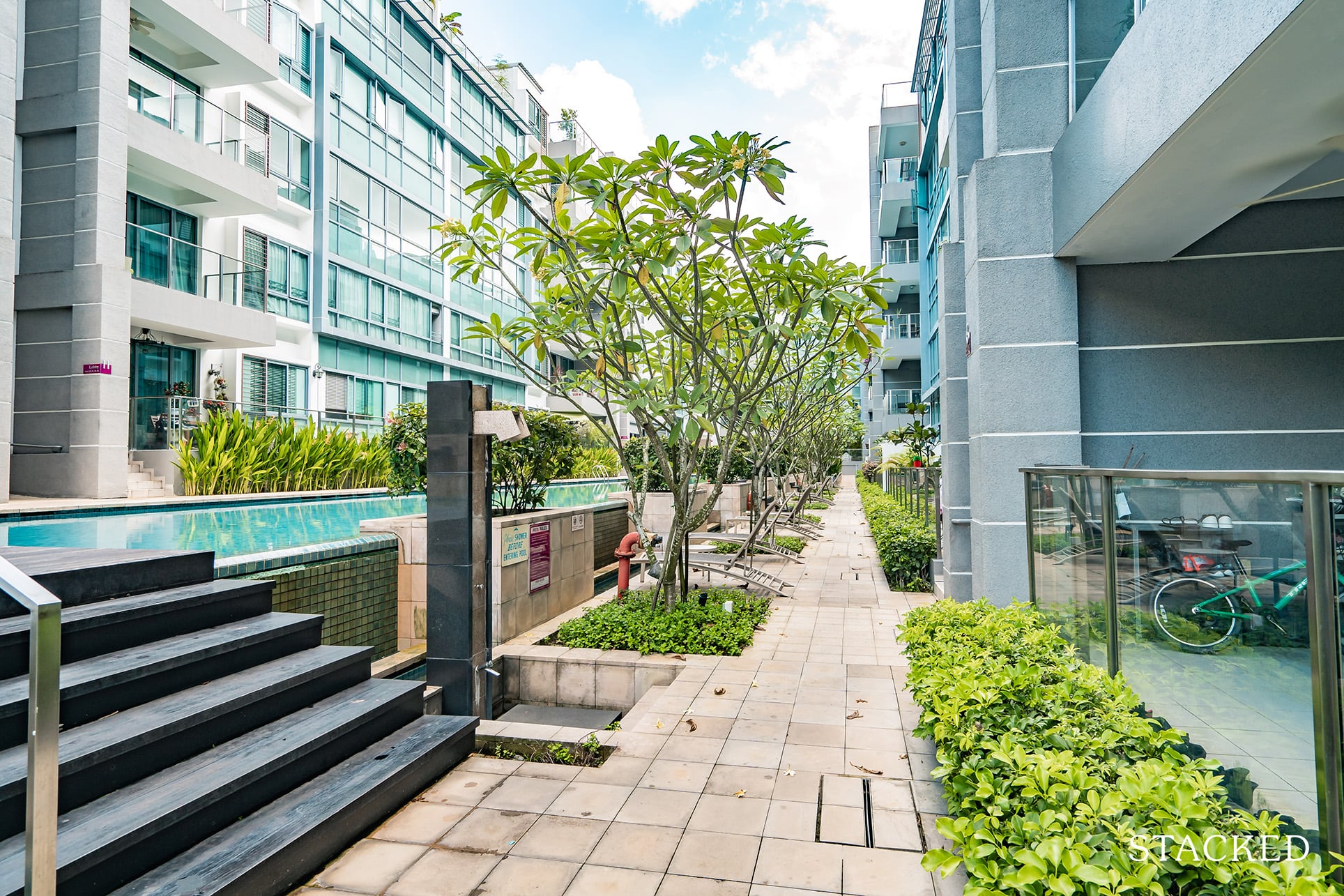 the sixth avenue residences pool