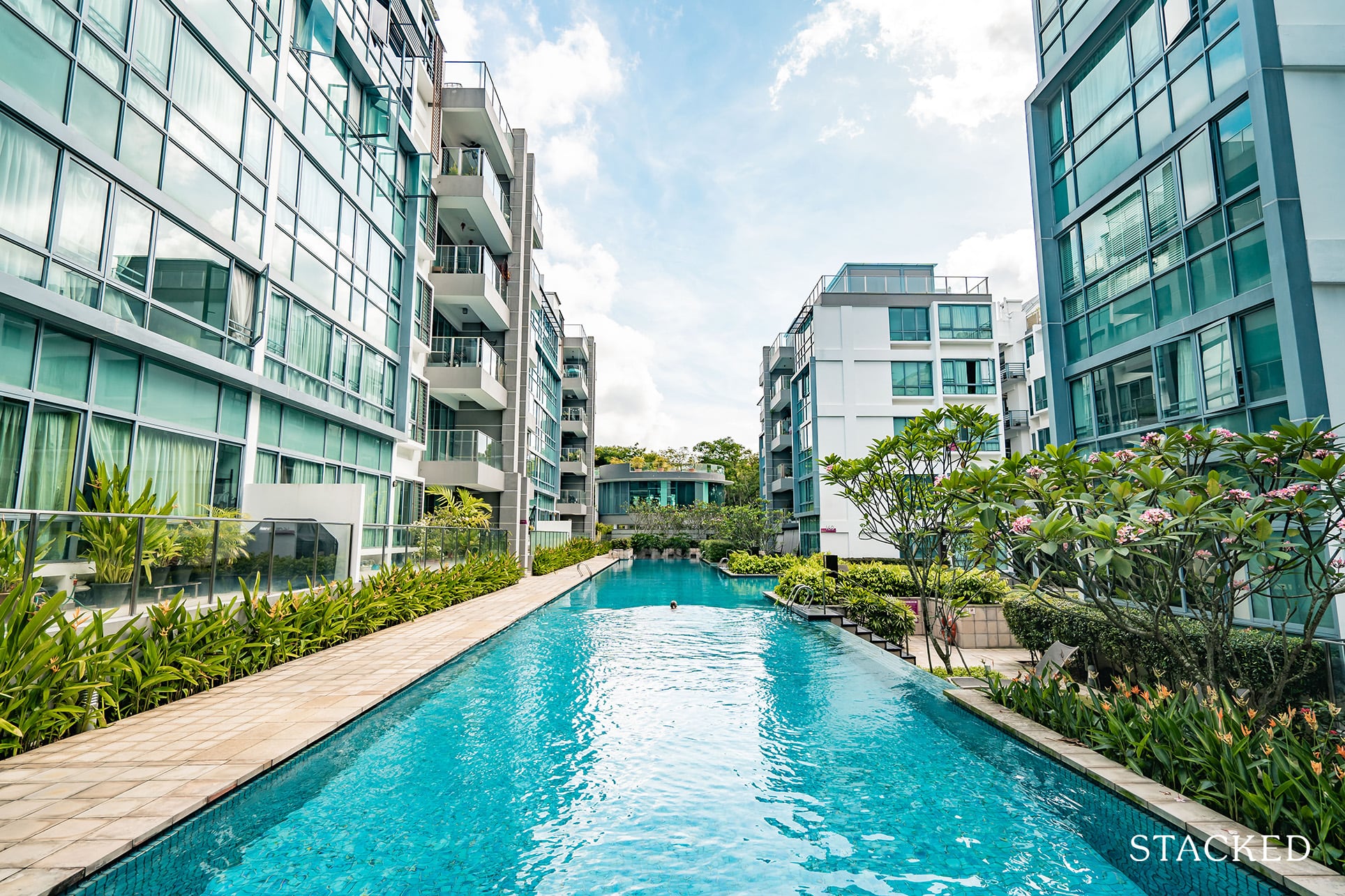 the sixth avenue residences pool 8