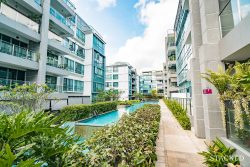 the sixth avenue residences pool 5