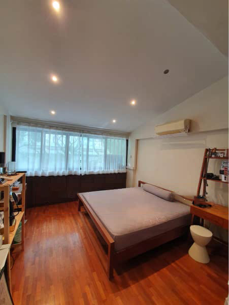 Pine Grove 1