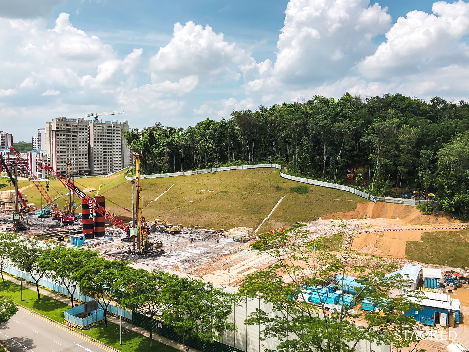West Plains @ Bukit Batok construction