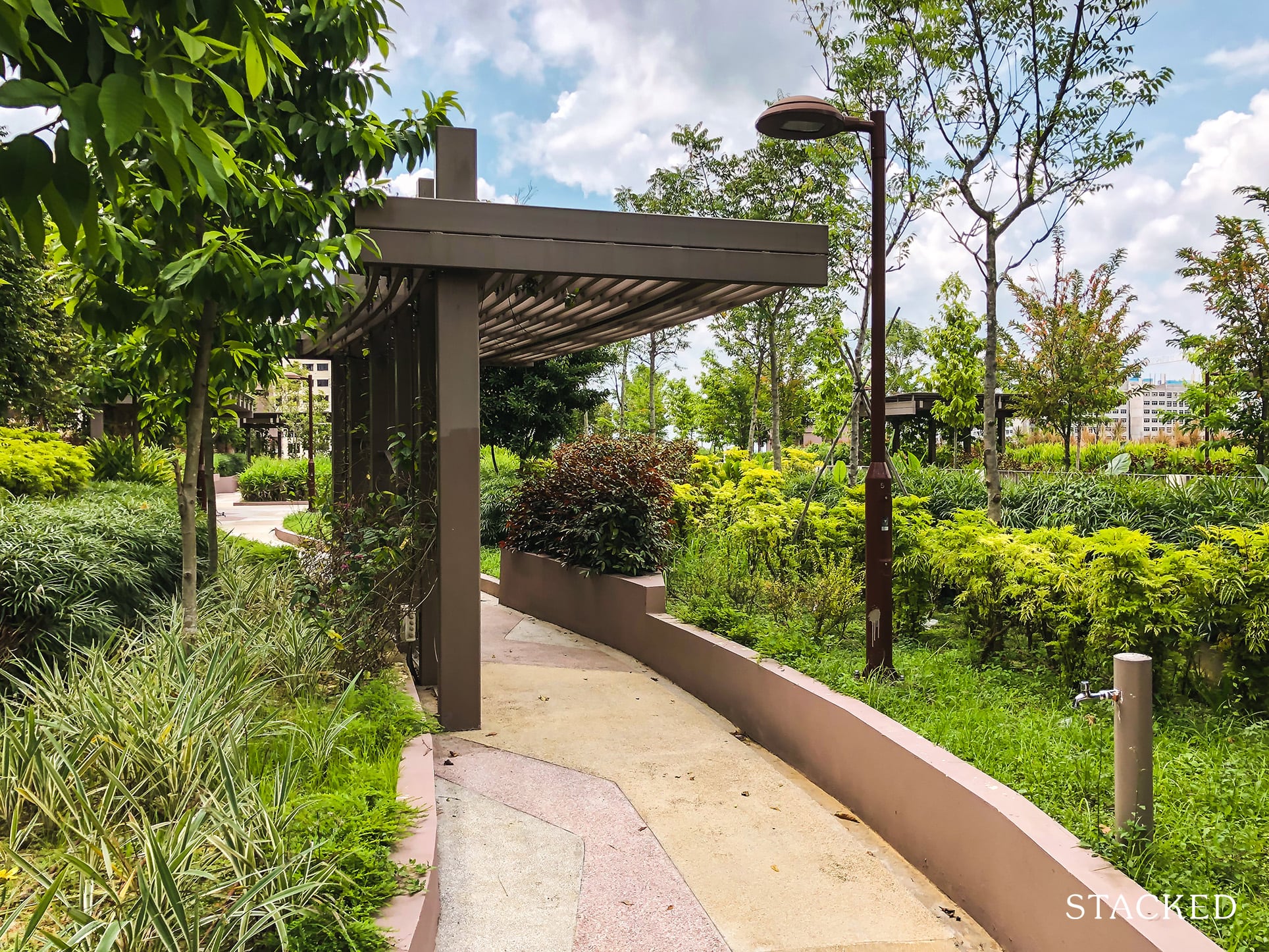 West Plains @ Bukit Batok rooftop garden shelter