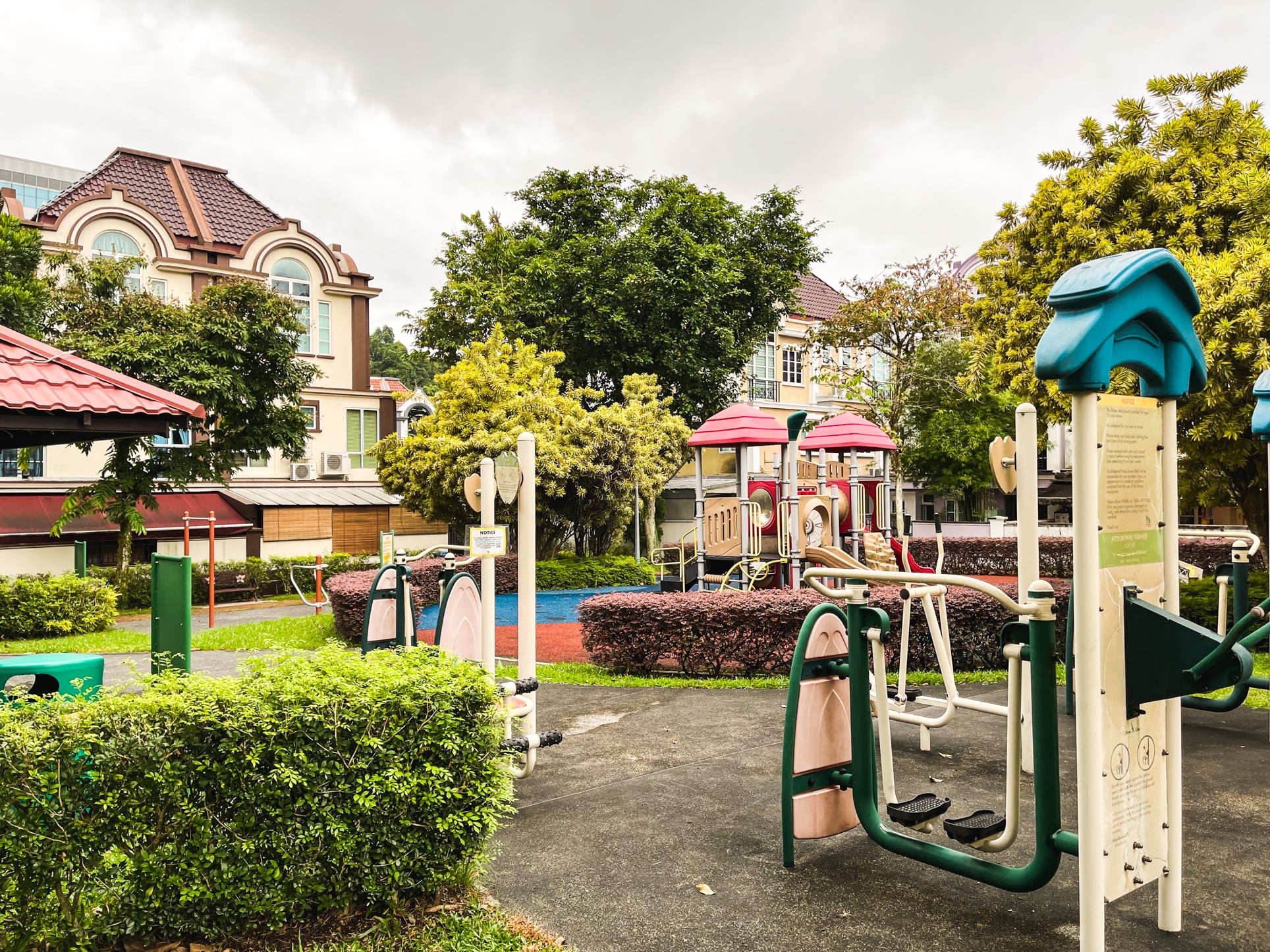 burgundy hill playground