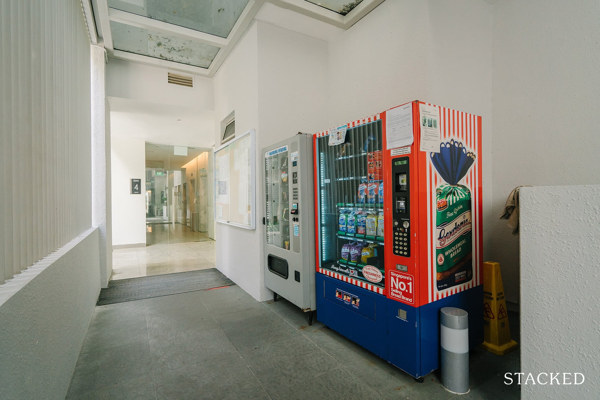 floridian condo vending machine 2