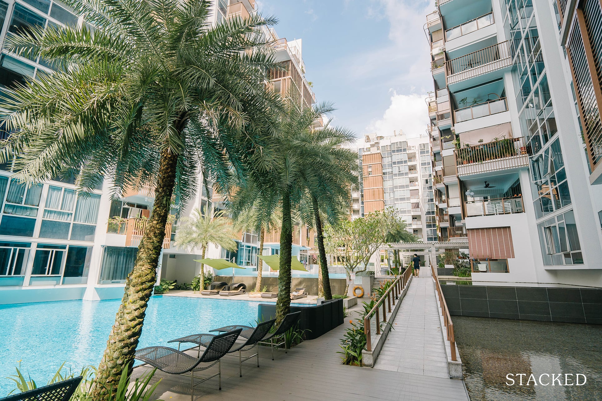 floridian condo water feature